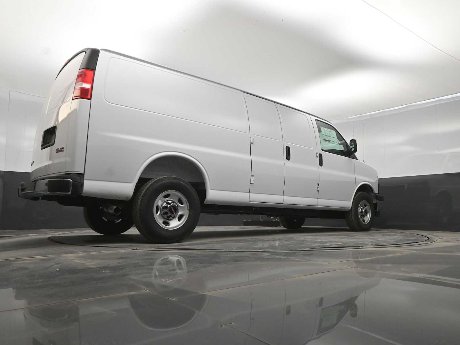 2026 GMC Savana Cargo 3500 Extended Wheelbase, Work Van, RWD