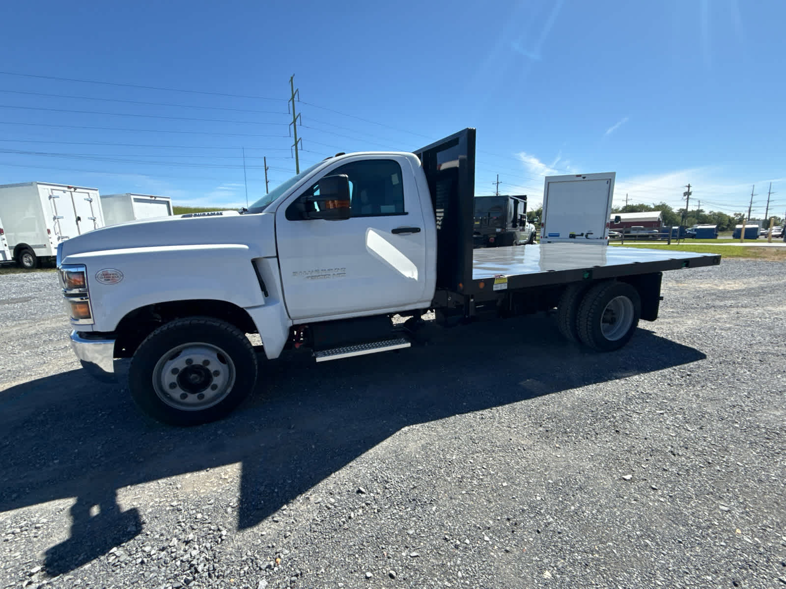 2024 Chevrolet Silverado 6500HD WT