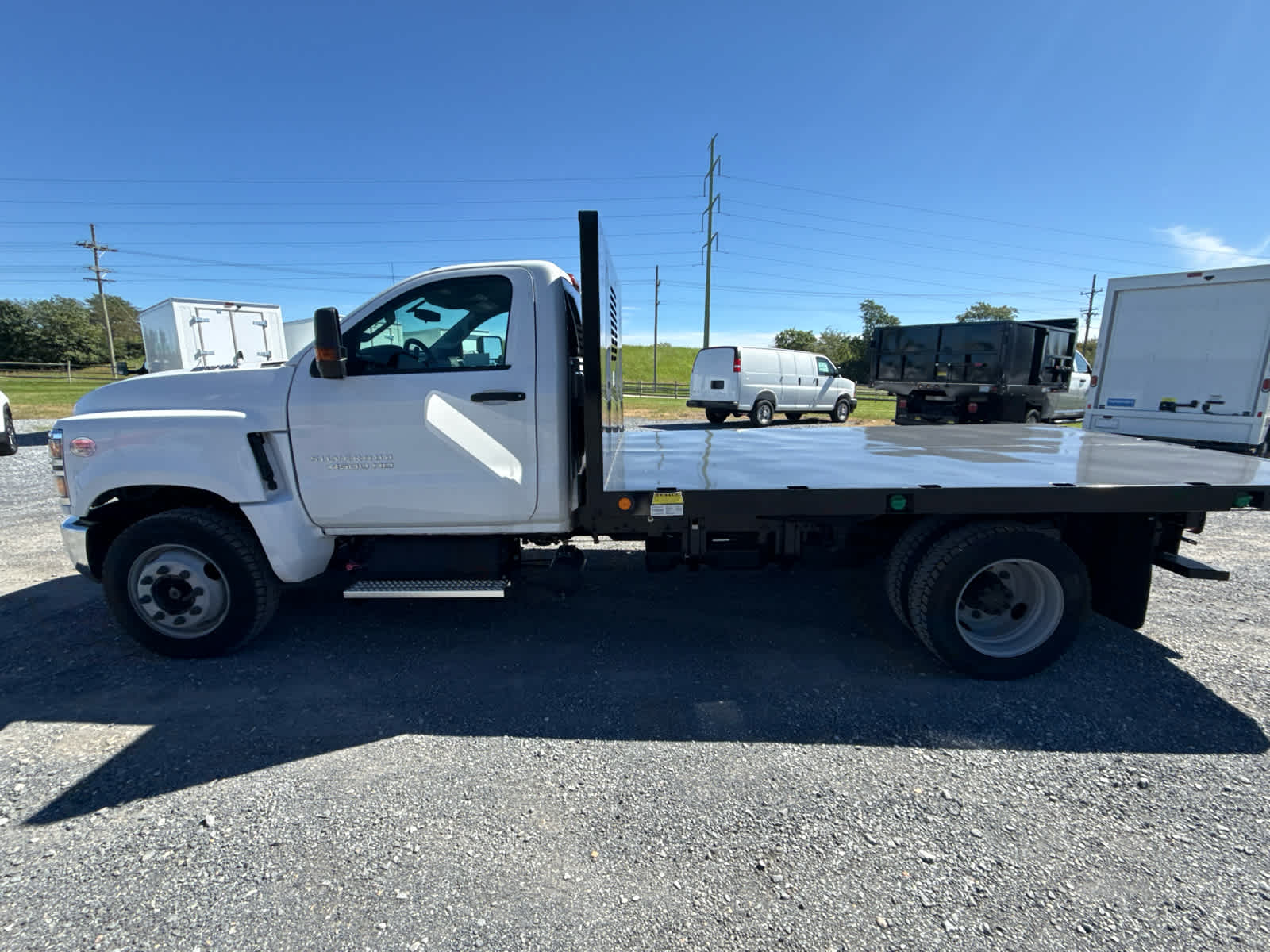 2024 Chevrolet Silverado 6500HD WT