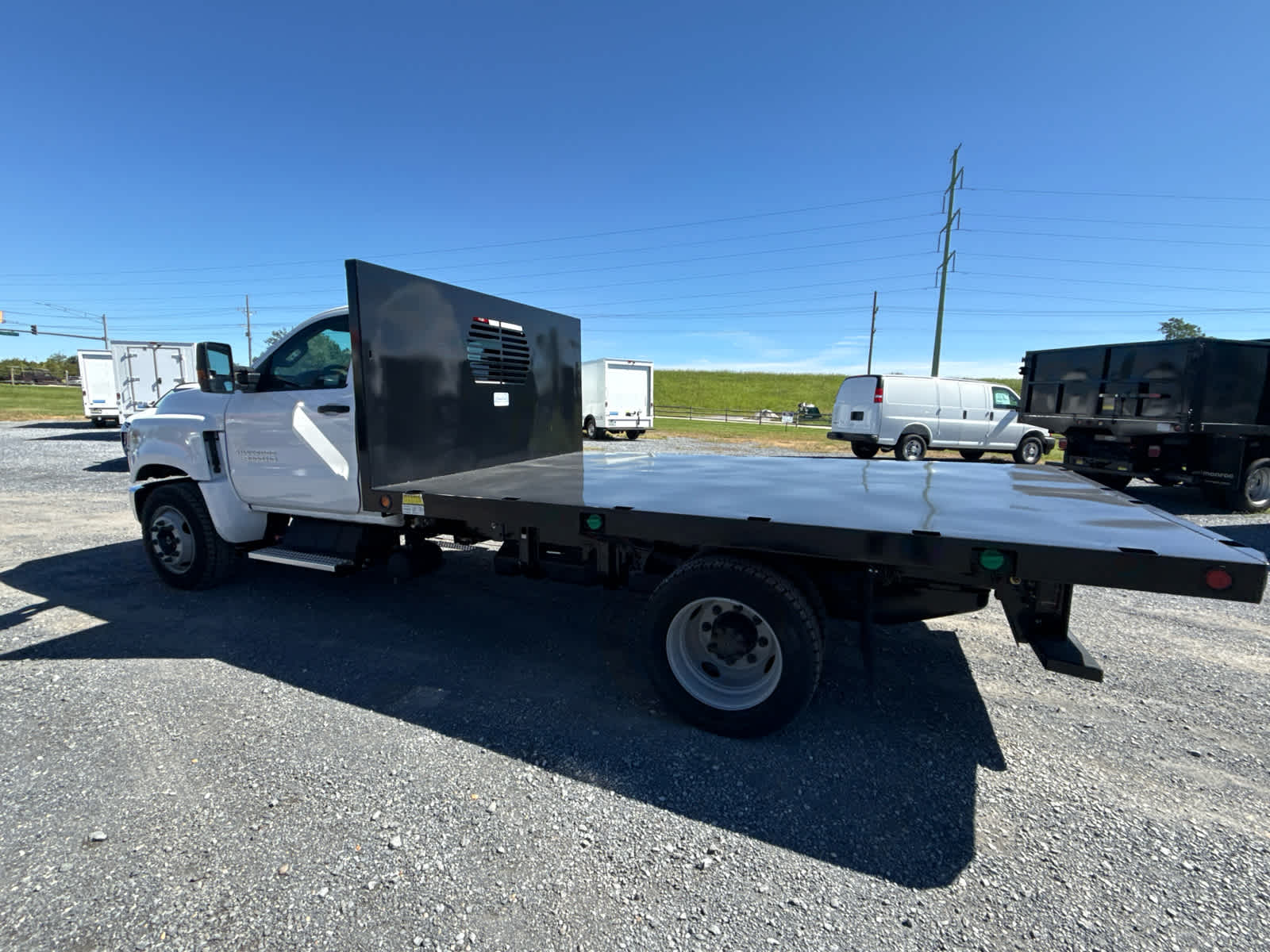 2024 Chevrolet Silverado 6500HD WT