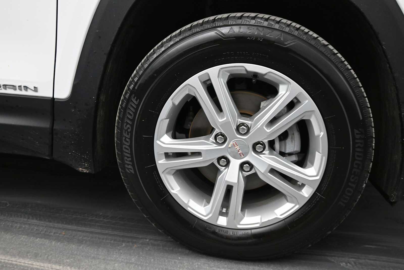 2024 GMC Terrain AWD SLE