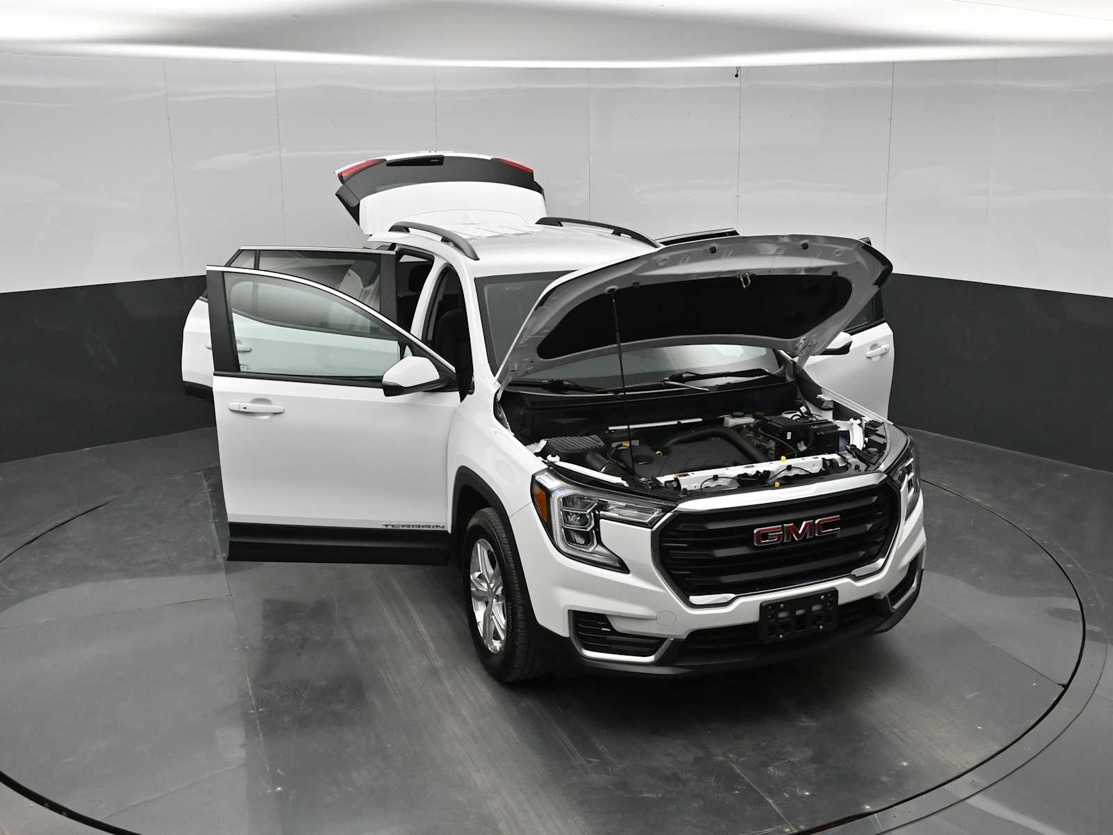 2024 GMC Terrain AWD SLE