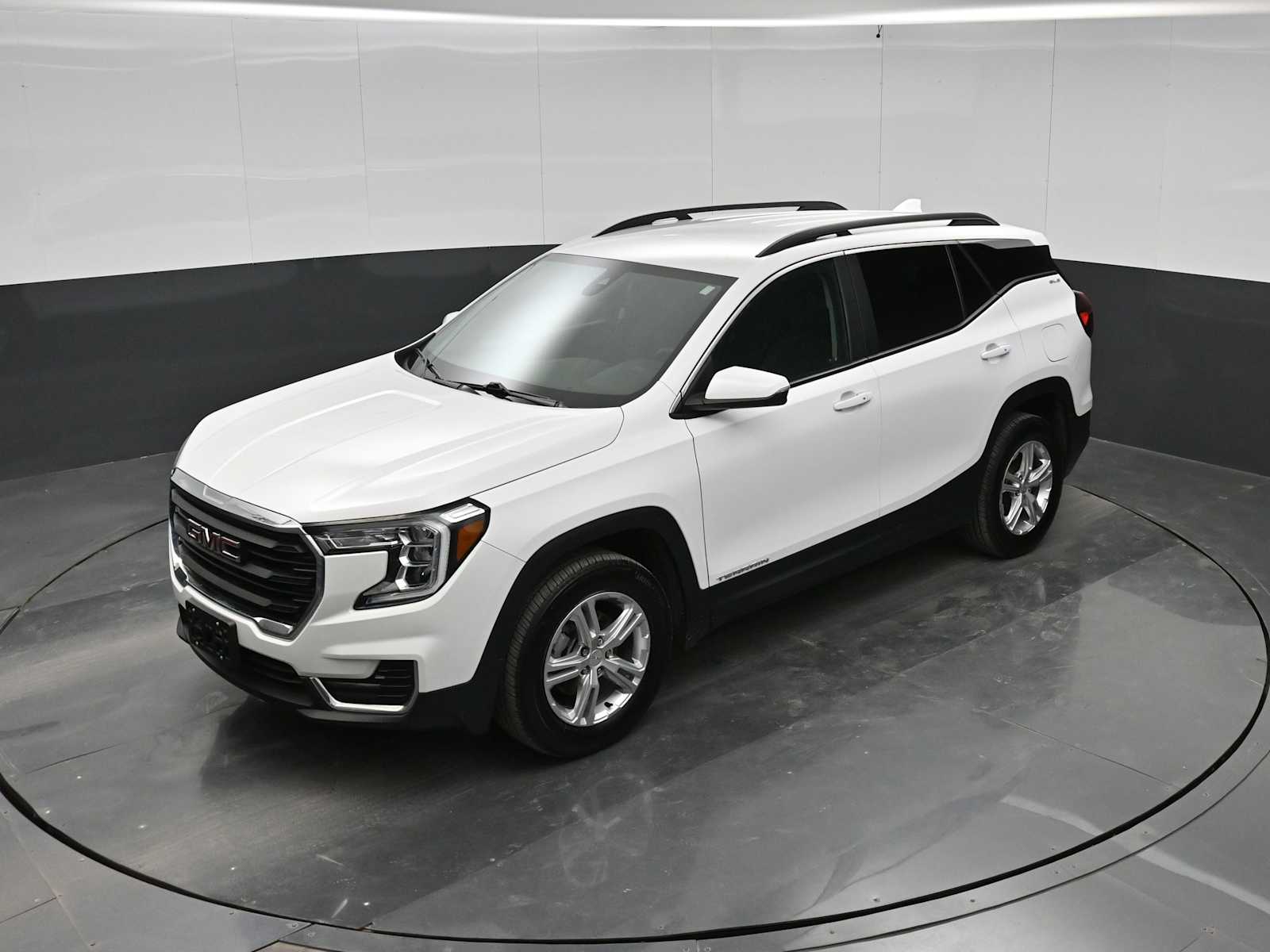 2024 GMC Terrain AWD SLE