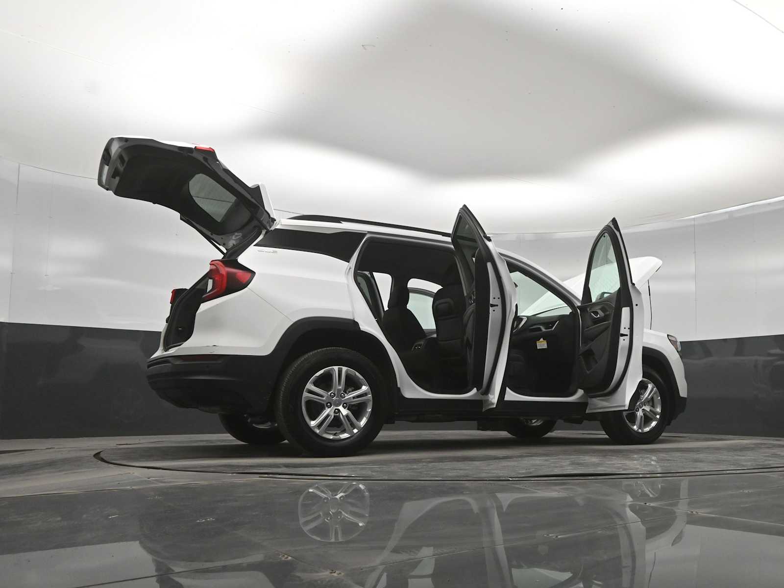 2024 GMC Terrain AWD SLE