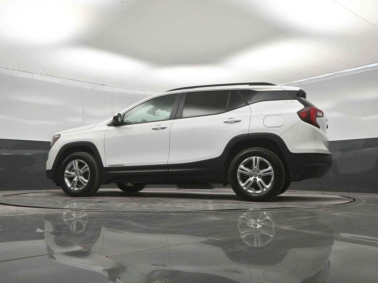 2024 GMC Terrain AWD SLE