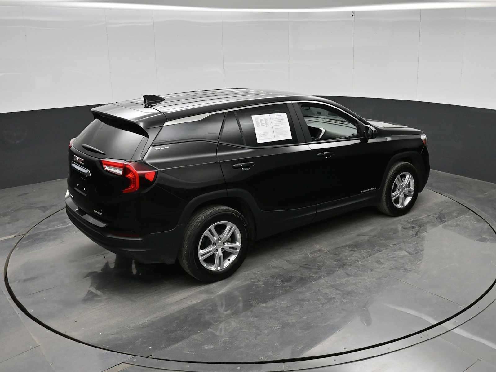 2024 GMC Terrain AWD SLE
