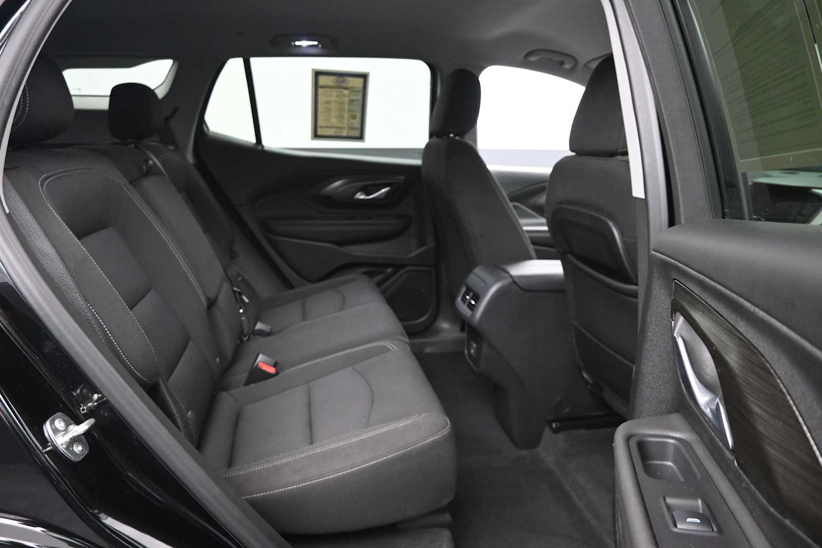 2024 GMC Terrain AWD SLE