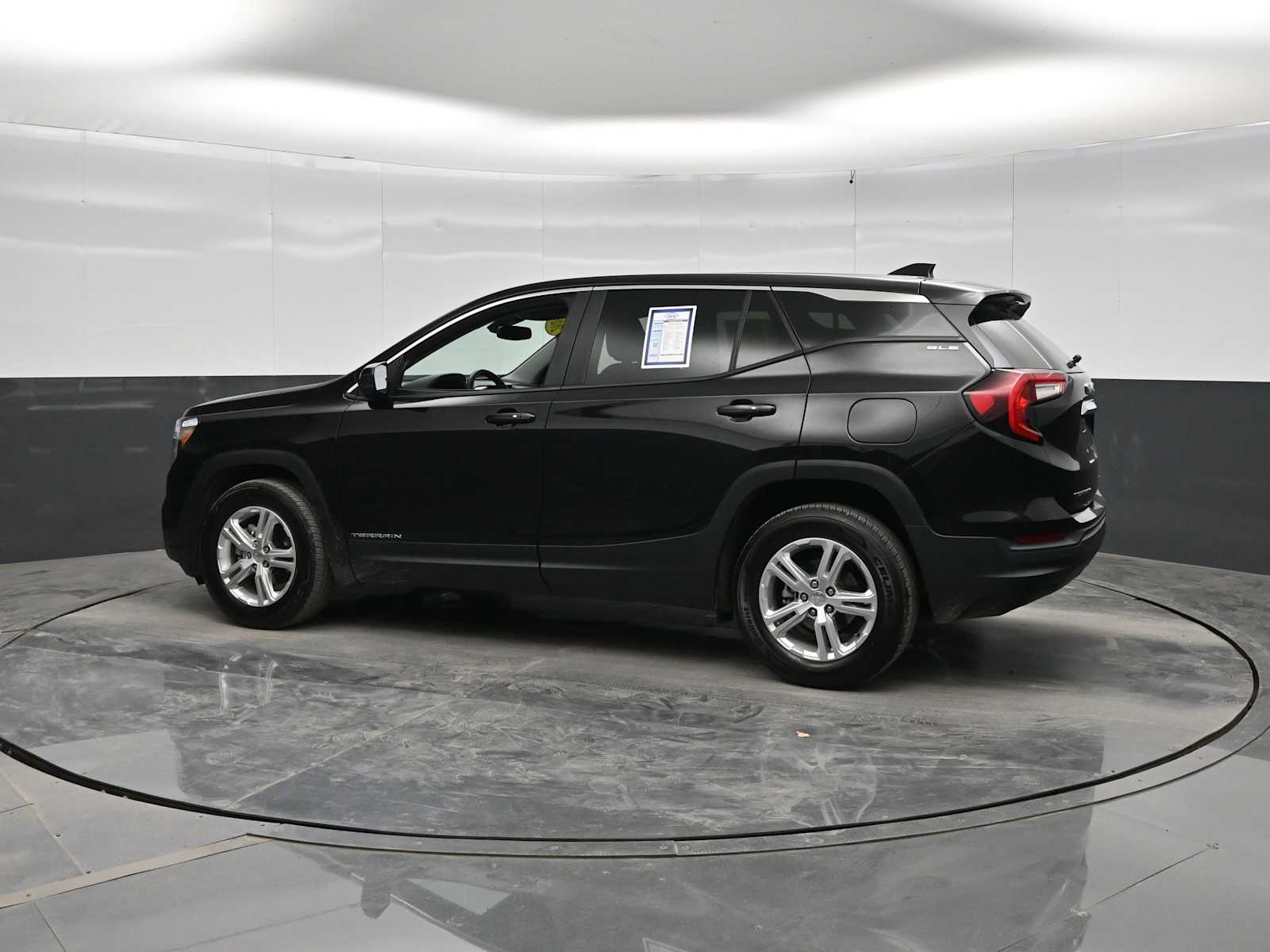2024 GMC Terrain AWD SLE