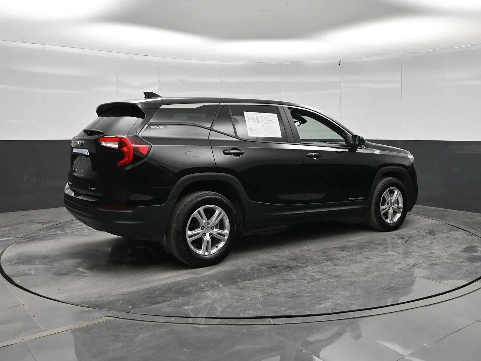 2024 GMC Terrain AWD SLE