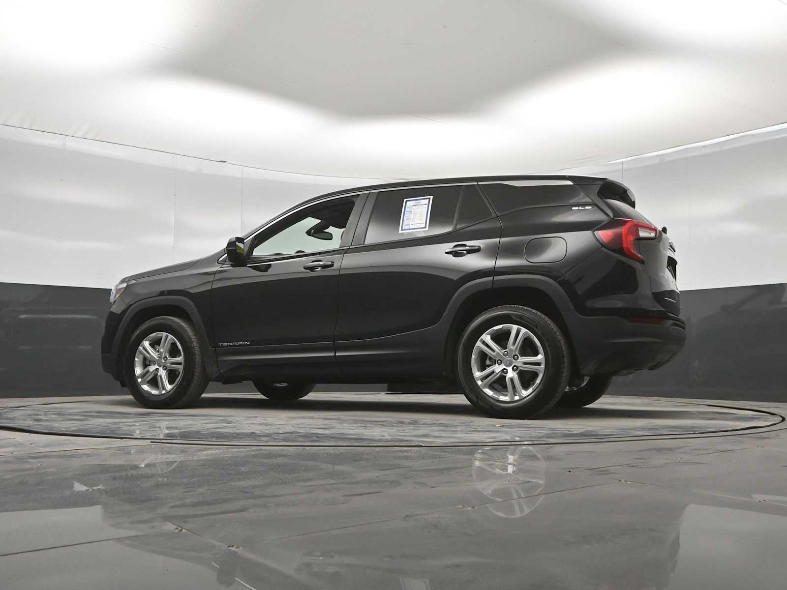 2024 GMC Terrain AWD SLE