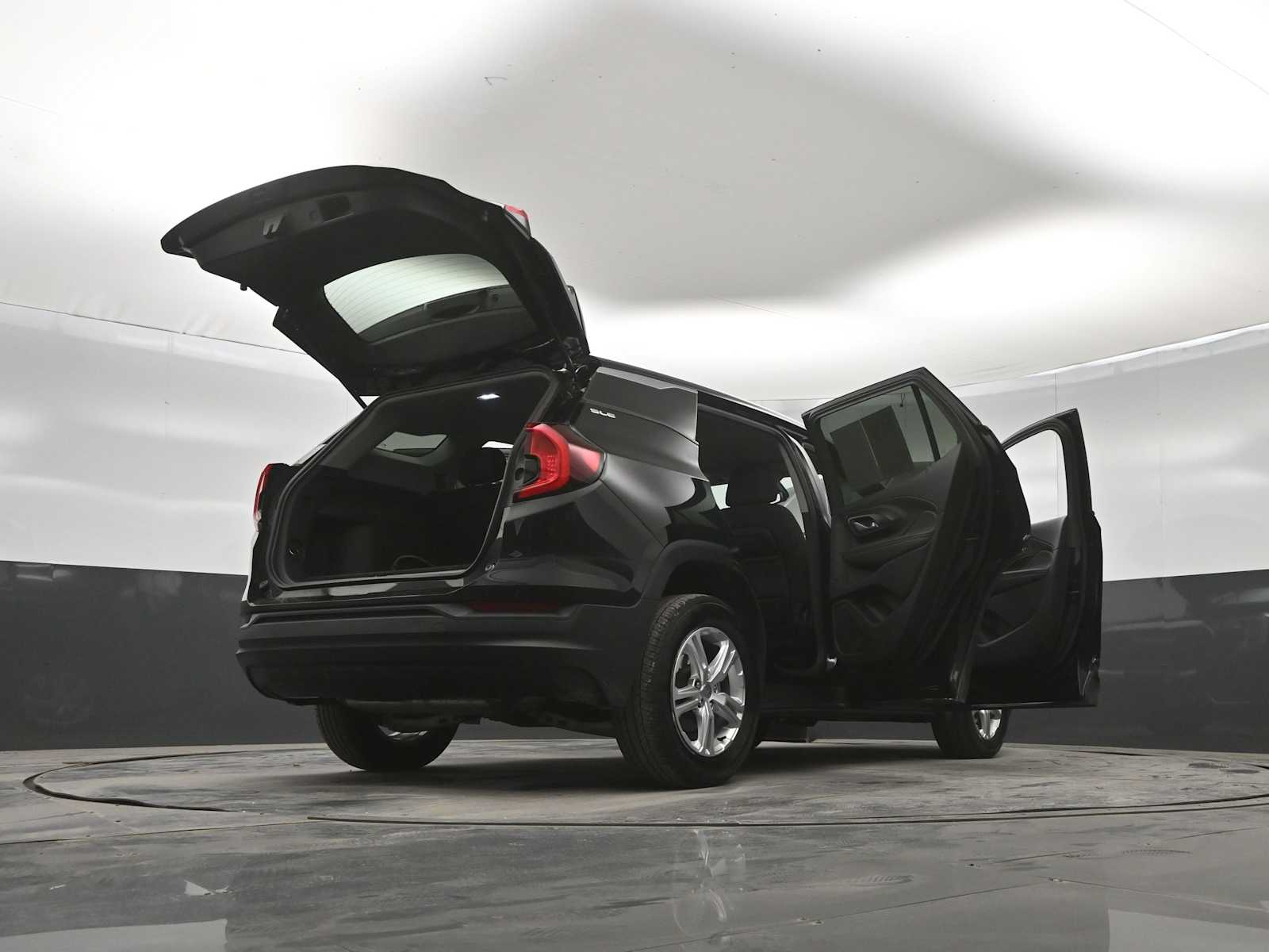 2024 GMC Terrain AWD SLE