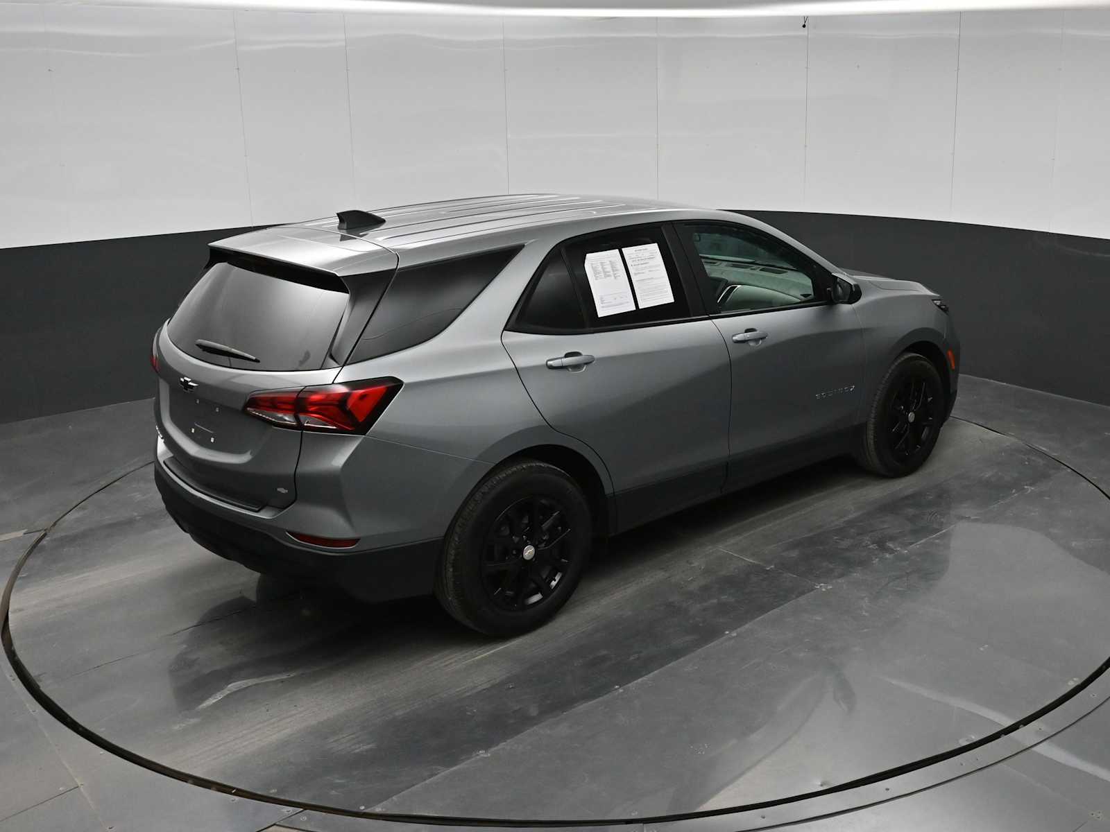 2023 Chevrolet Equinox FWD LS