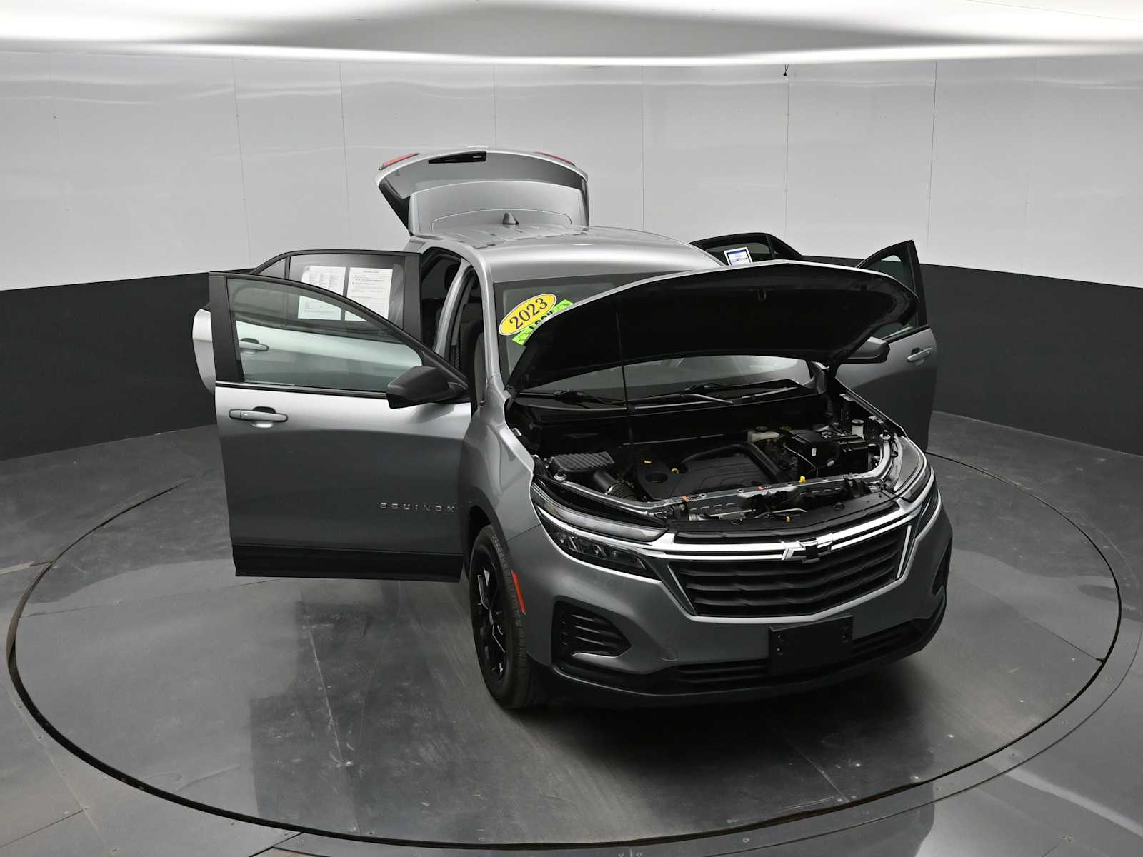 2023 Chevrolet Equinox FWD LS