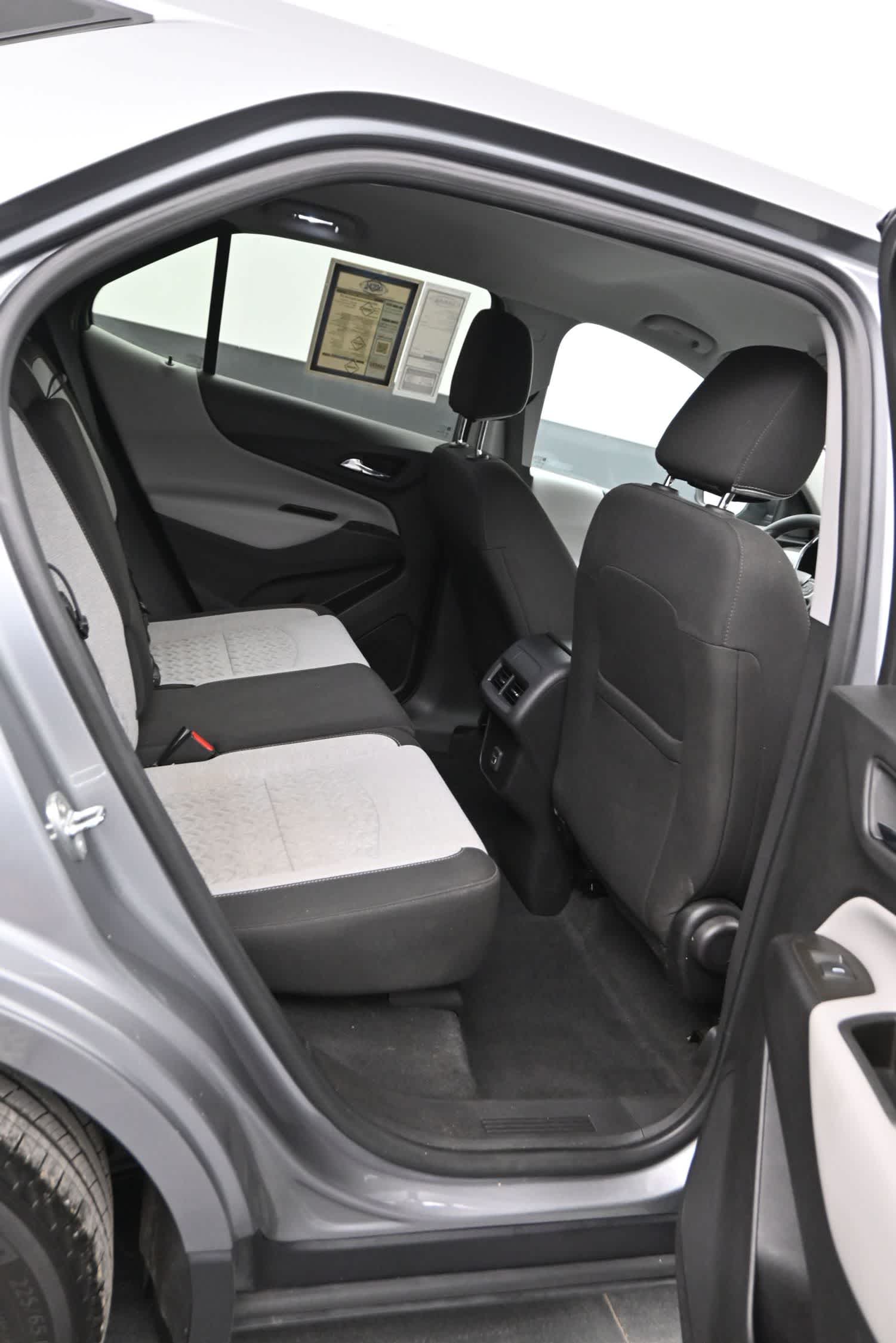 2023 Chevrolet Equinox FWD LS