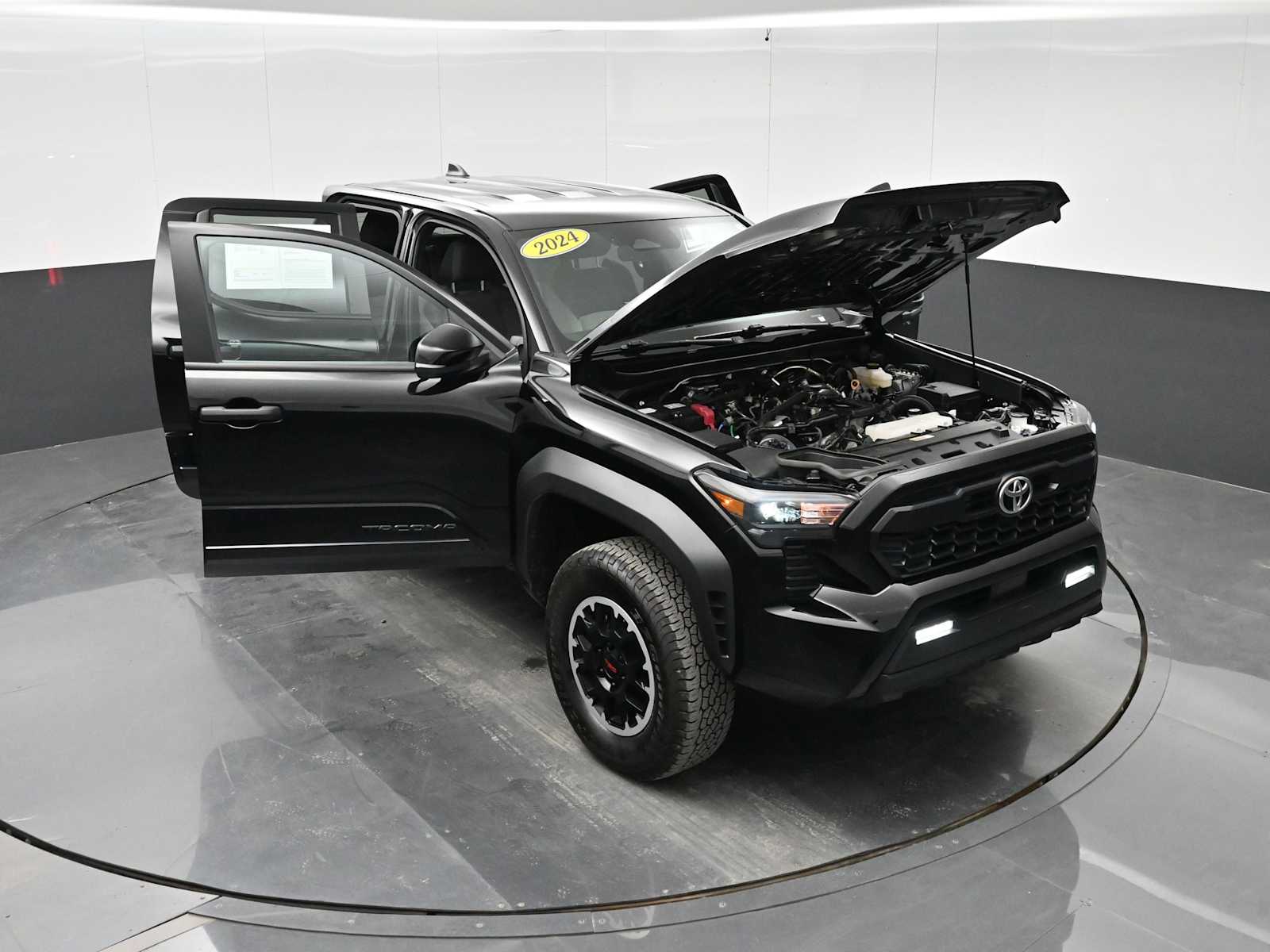 2024 Toyota Tacoma TRD Off Road
