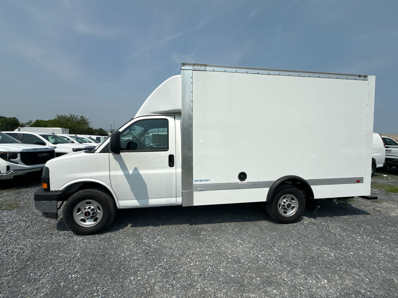 2025 GMC Savana Cutaway Work Van