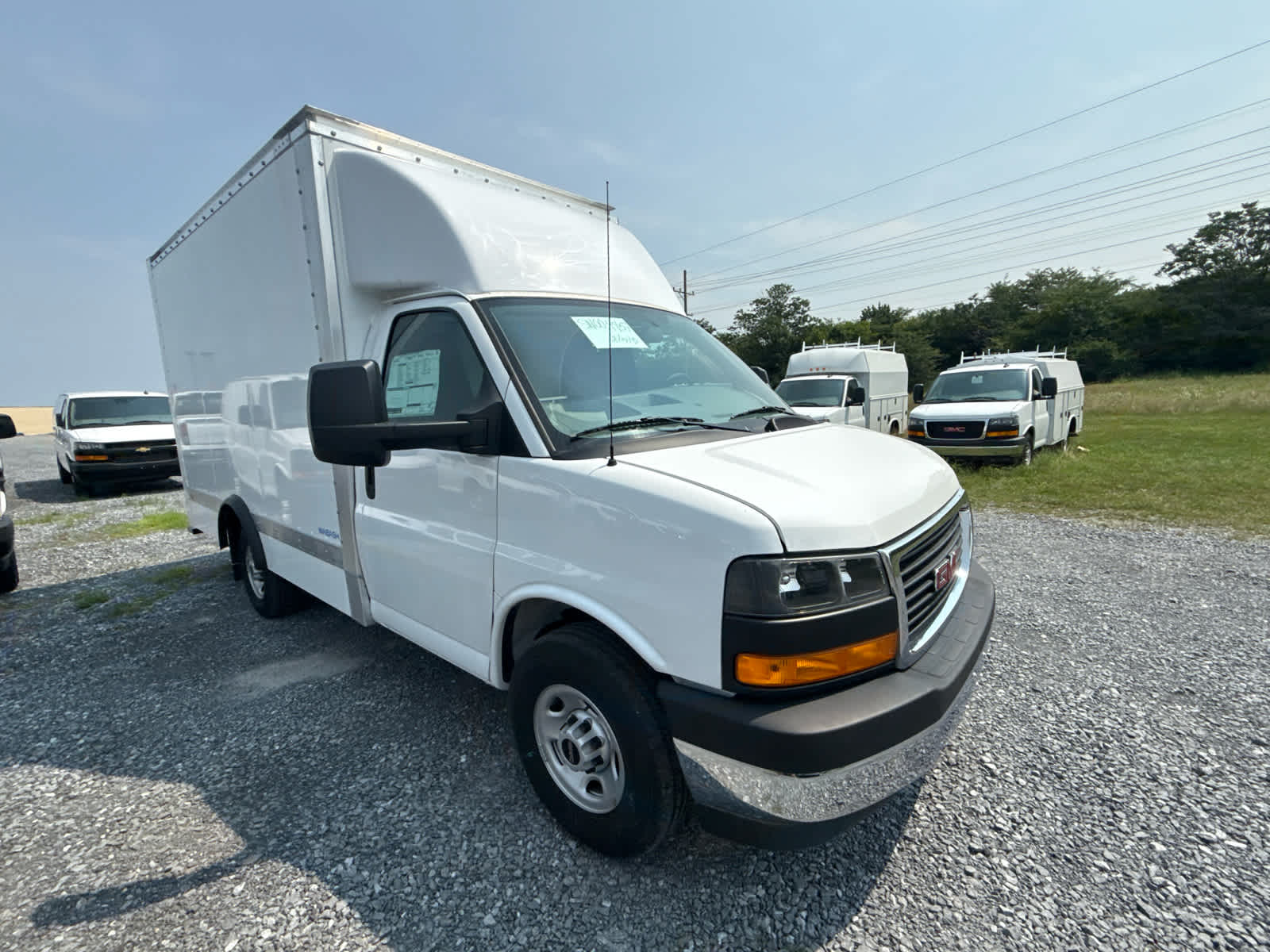 2025 GMC Savana Cutaway Work Van