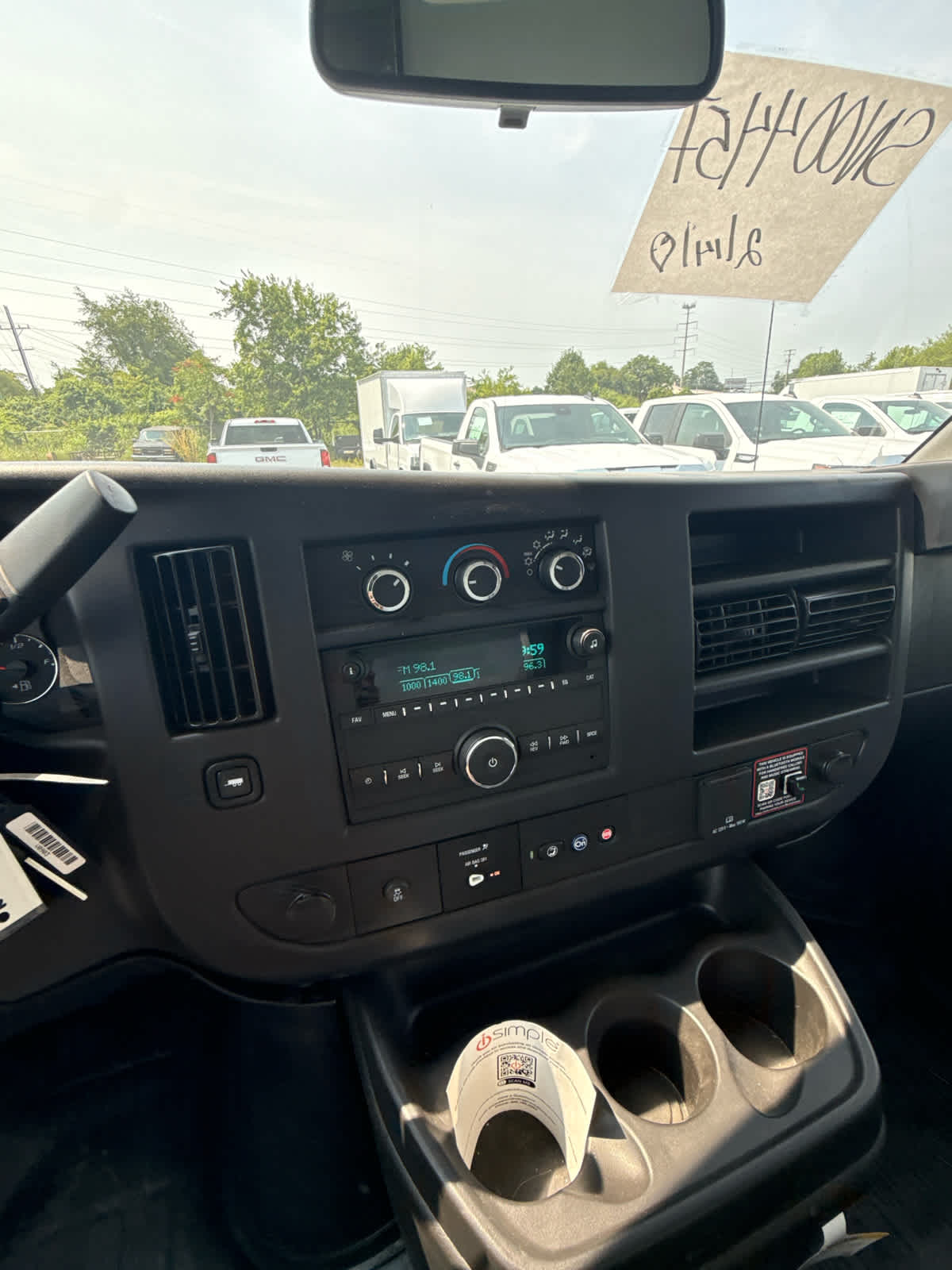 2025 GMC Savana Cutaway Work Van