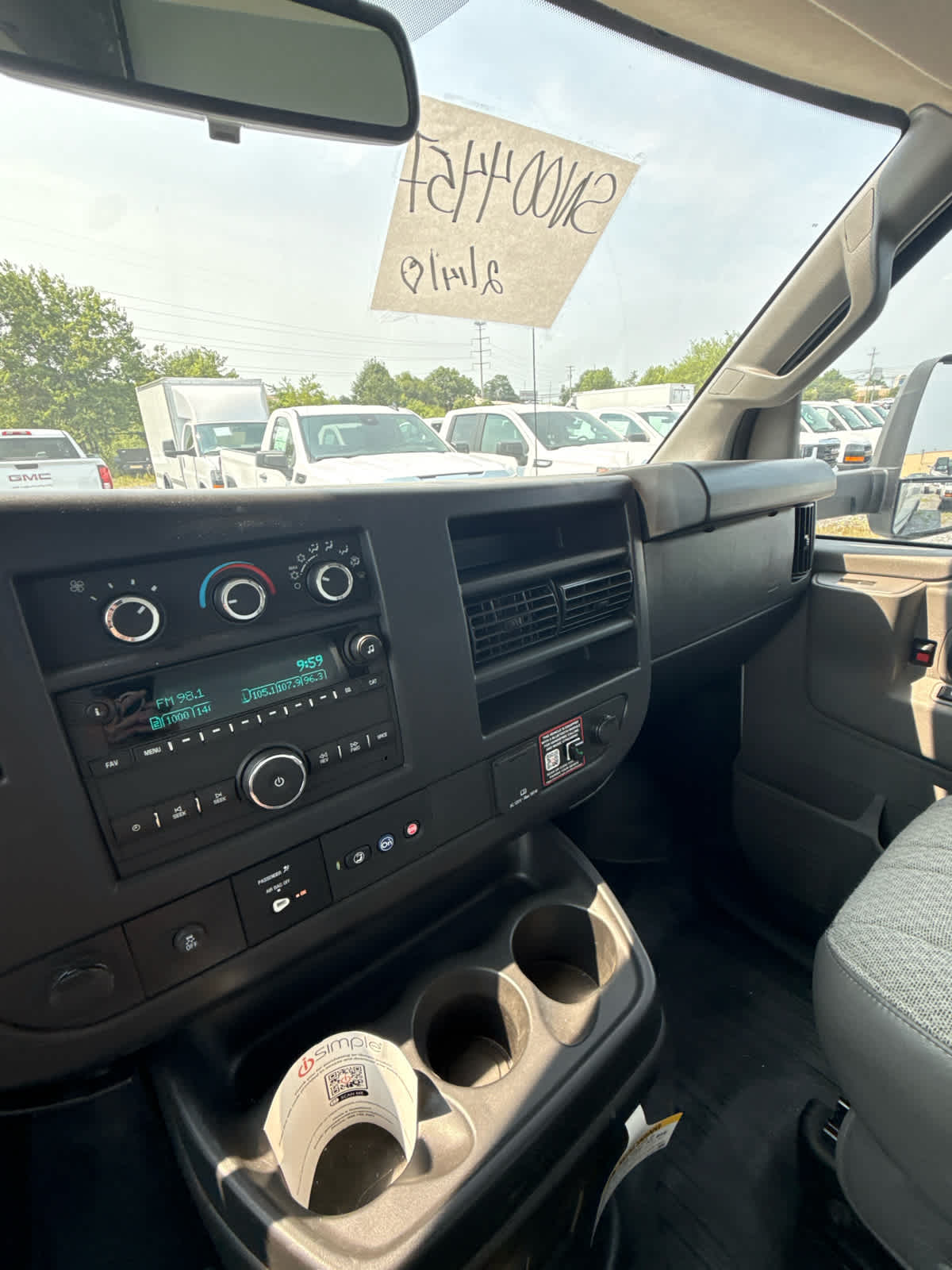 2025 GMC Savana Cutaway Work Van