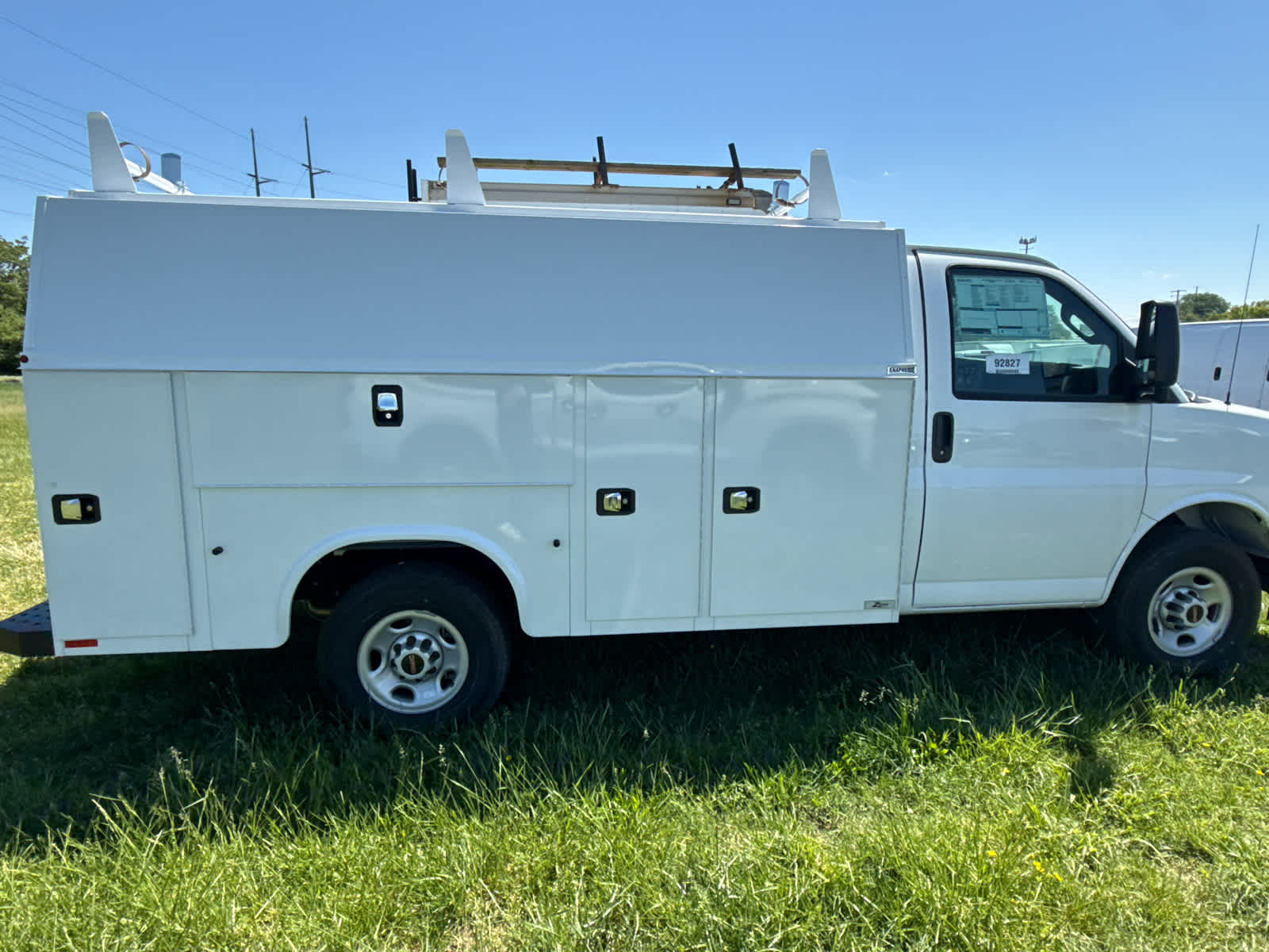 2025 GMC Savana Cutaway Work Van