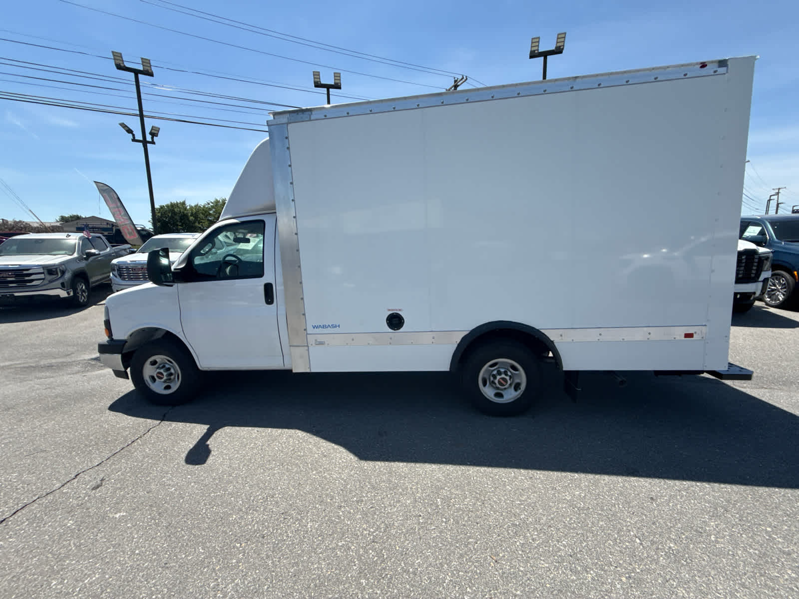 2025 GMC Savana Cutaway Work Van