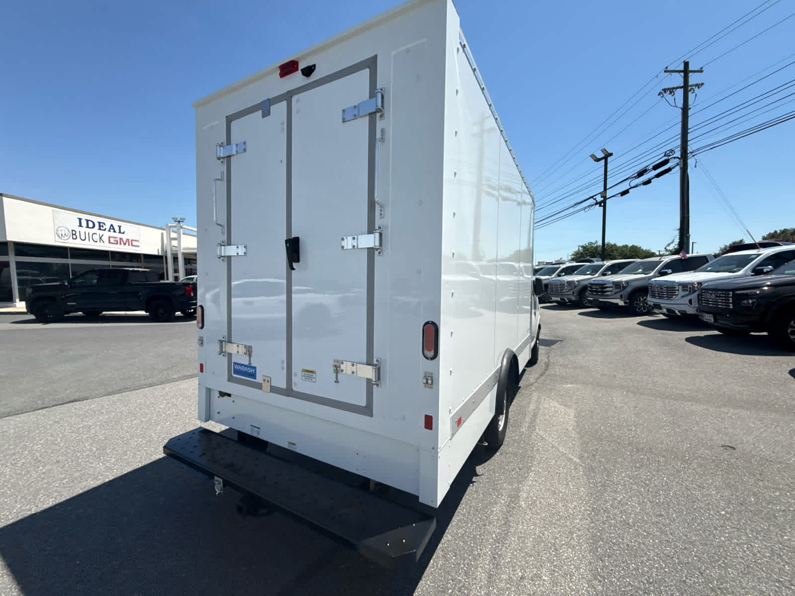 2025 GMC Savana Cutaway Work Van