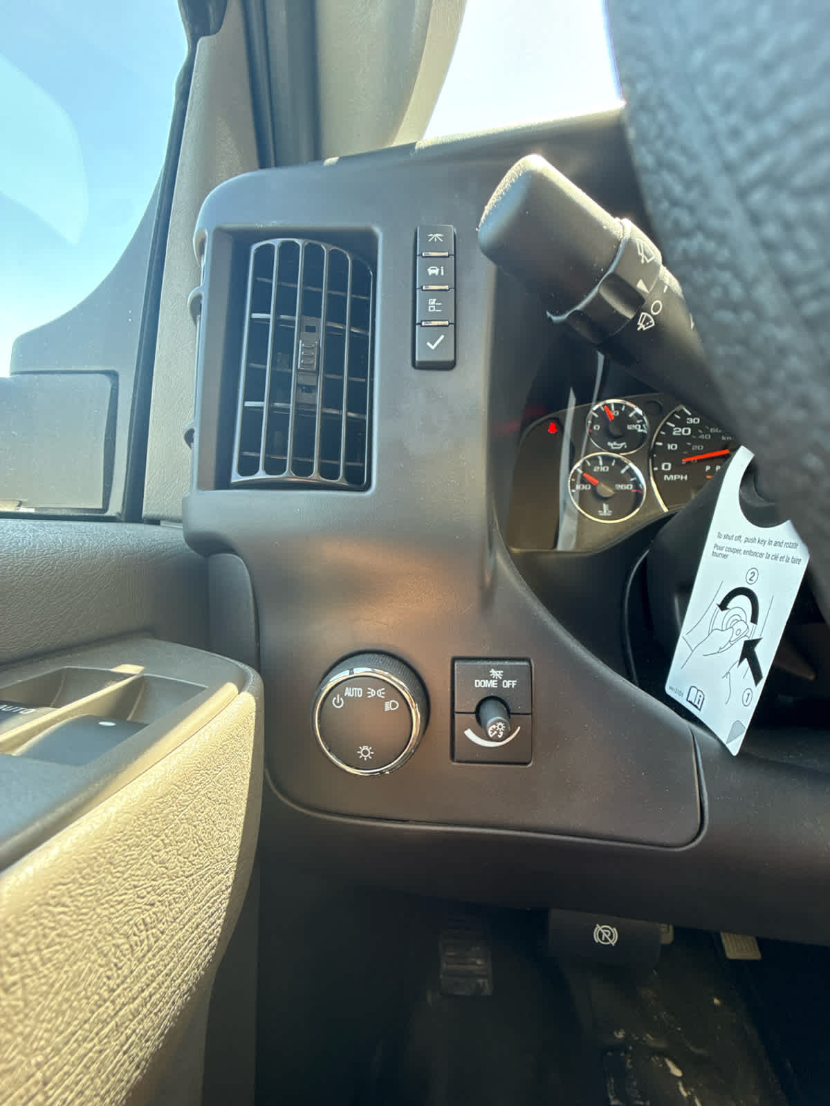 2025 GMC Savana Cutaway Work Van