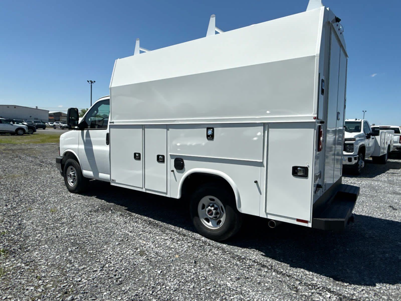 2025 GMC Savana Cutaway Work Van