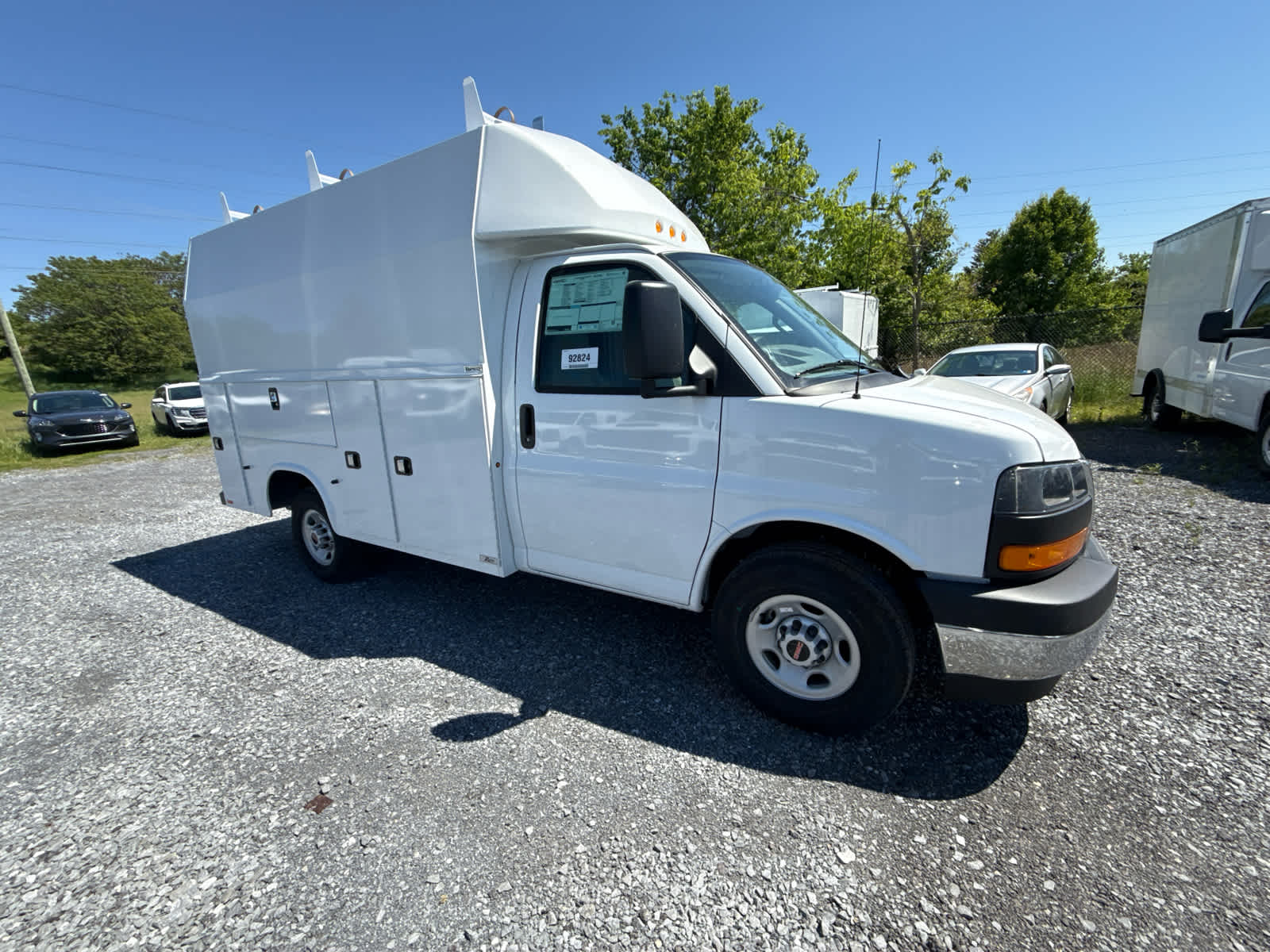 2025 GMC Savana Cutaway Work Van