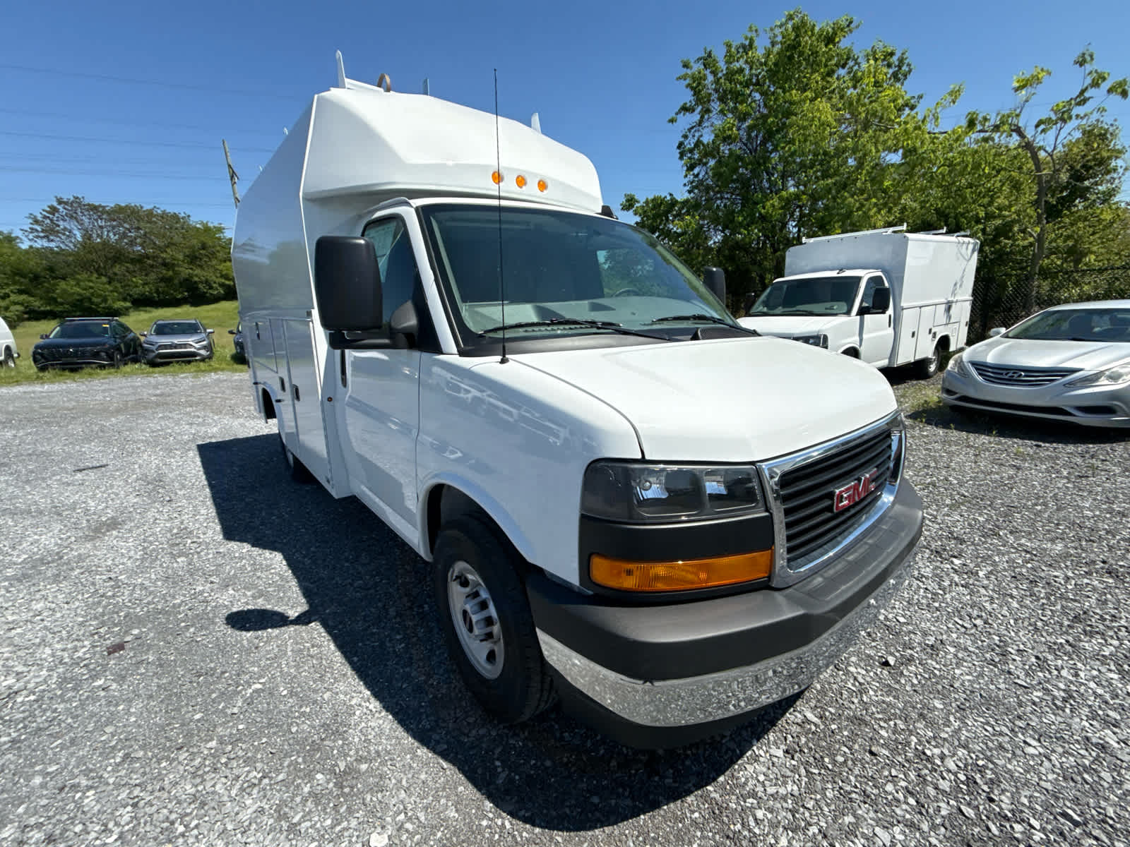 2025 GMC Savana Cutaway Work Van