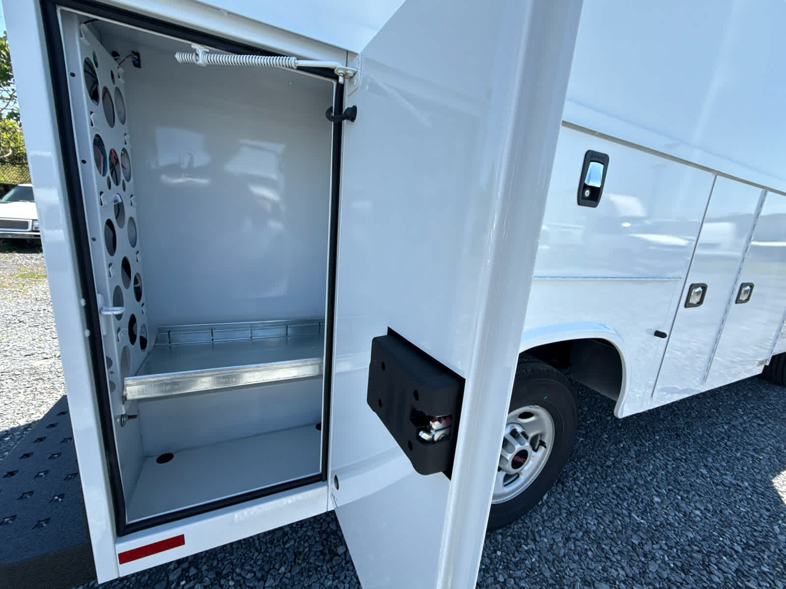 2025 GMC Savana Cutaway Work Van
