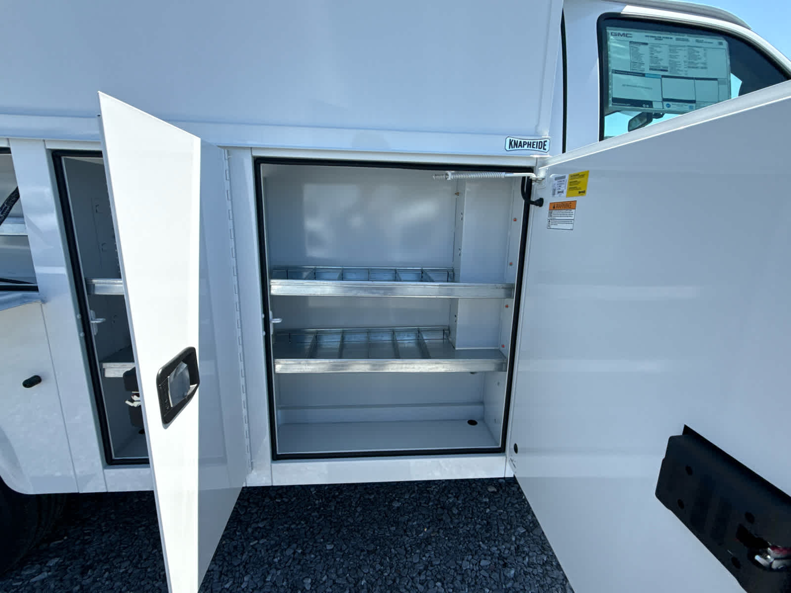 2025 GMC Savana Cutaway Work Van