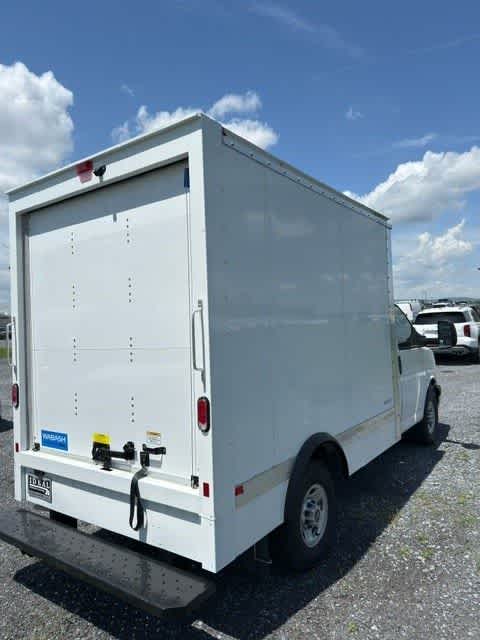 2025 GMC Savana Cutaway Work Van