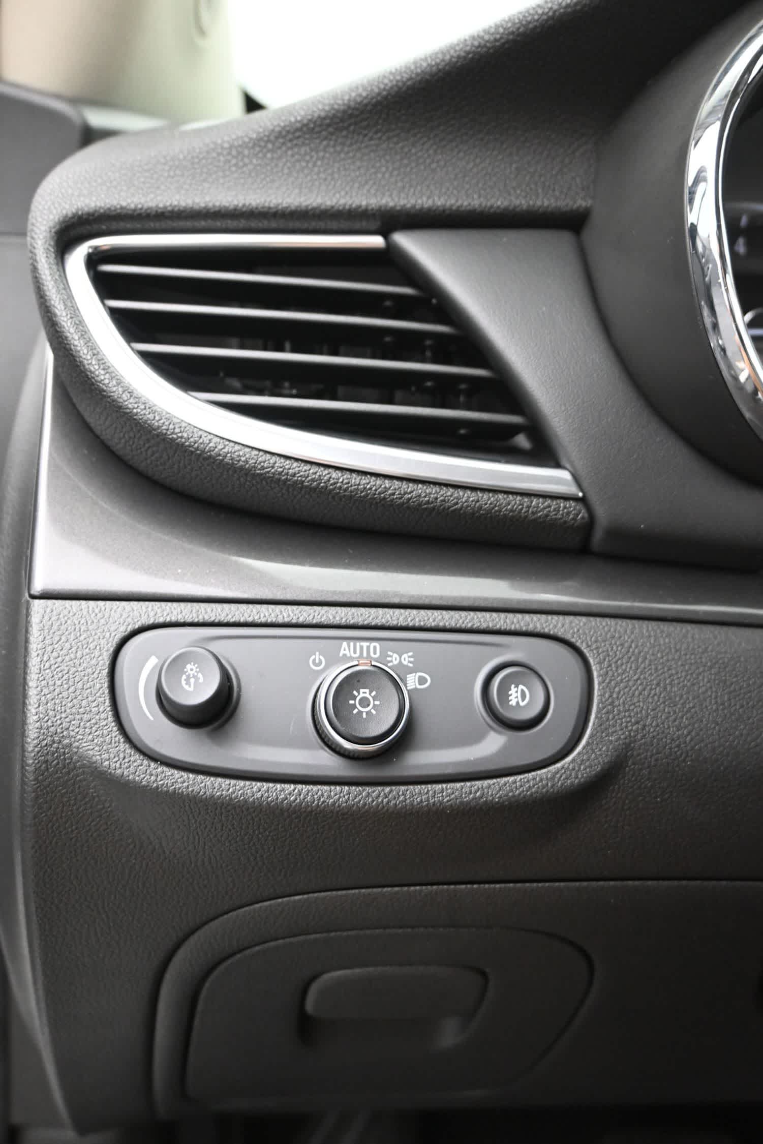 2020 Buick Encore Essence