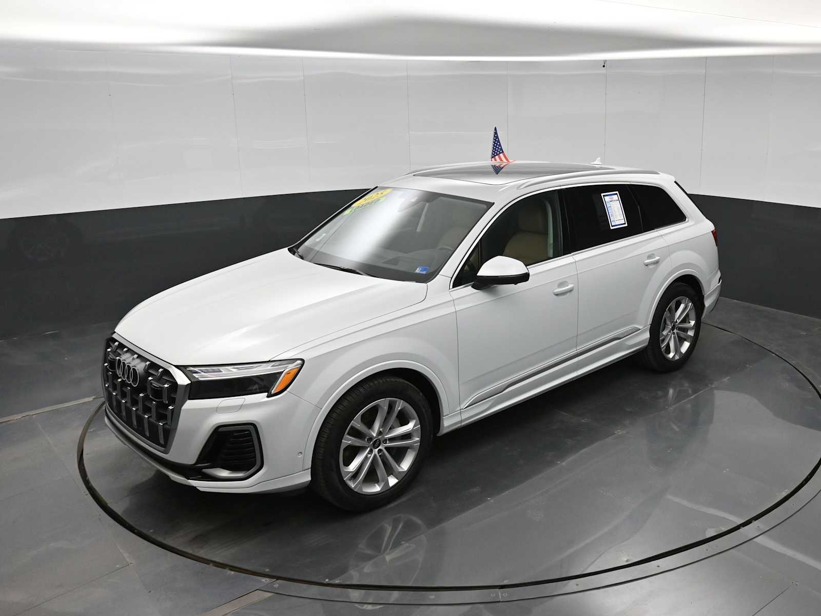 2025 Audi Q7 Prestige 55 TFSI quattro Tiptronic