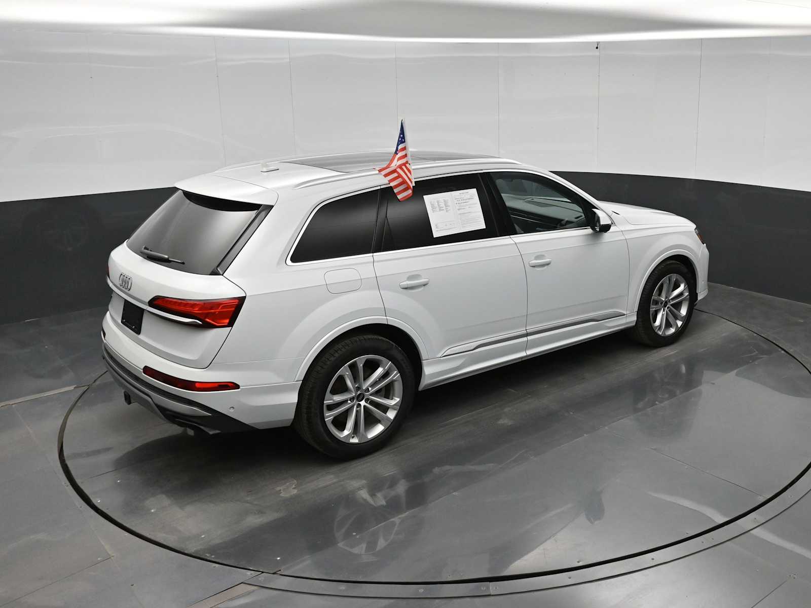 2025 Audi Q7 Prestige 55 TFSI quattro Tiptronic