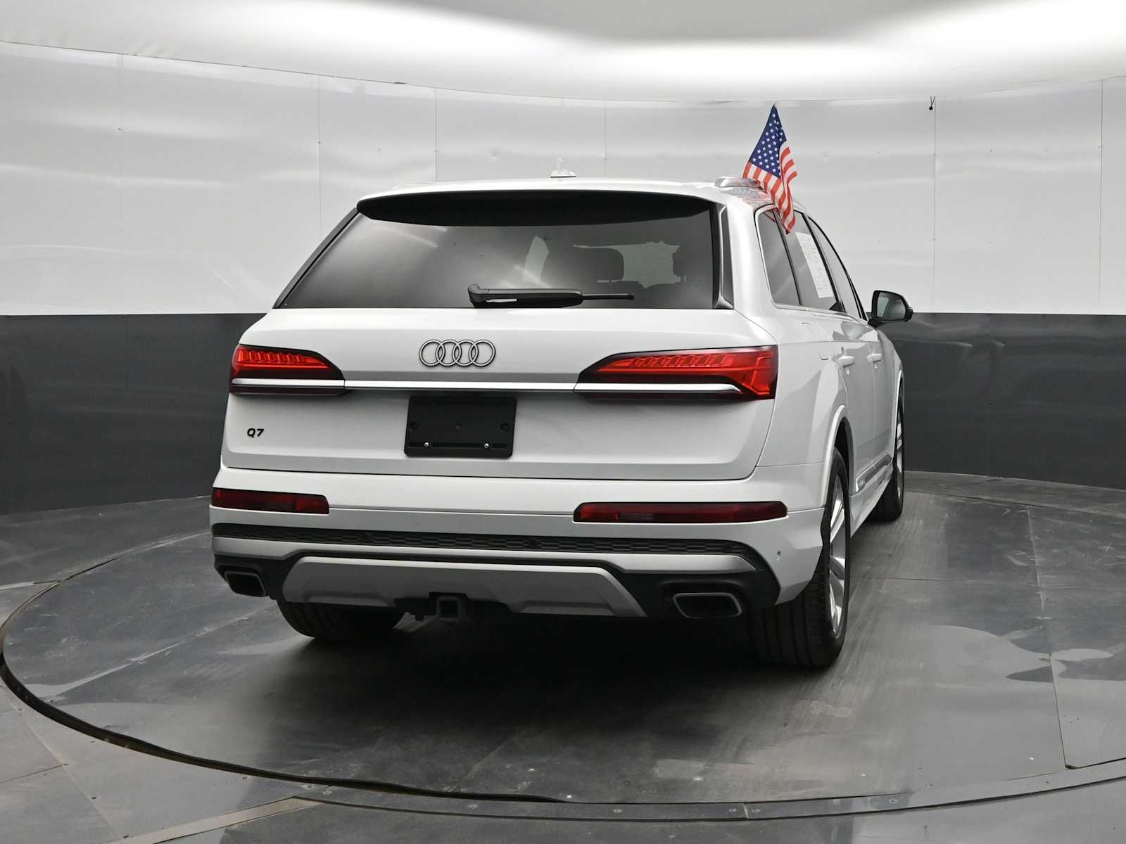 2025 Audi Q7 Prestige 55 TFSI quattro Tiptronic