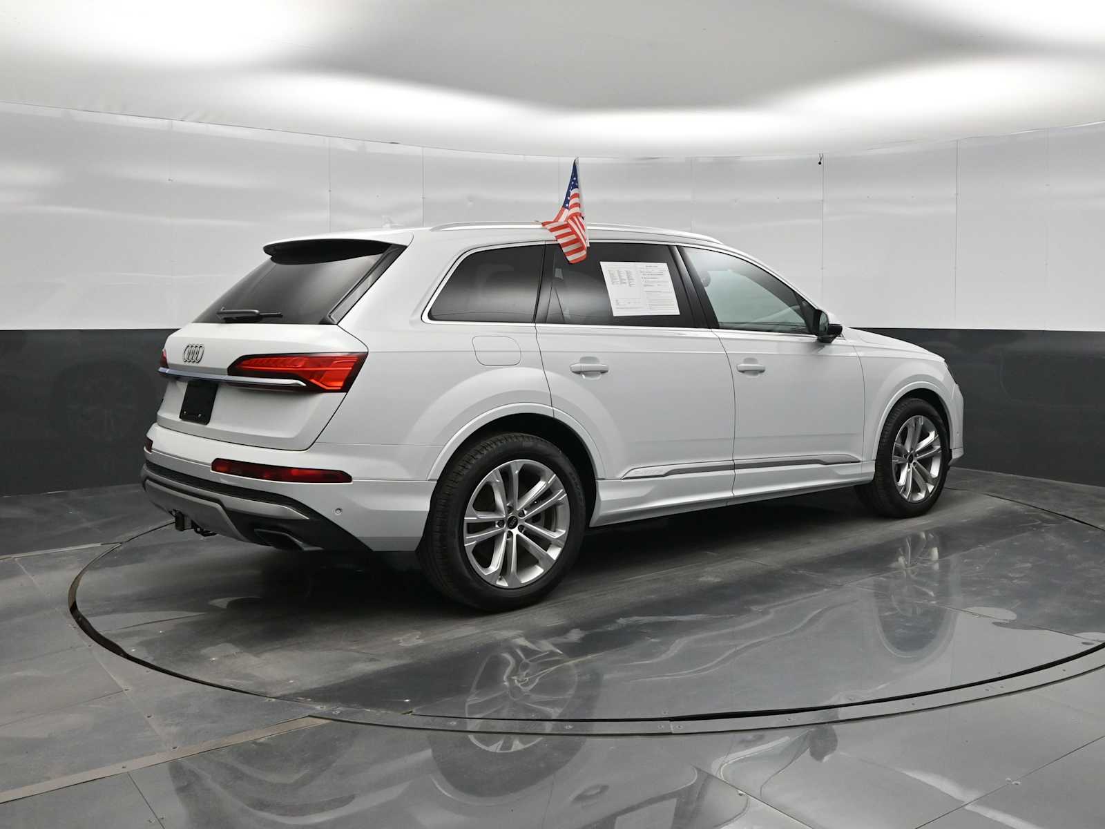 2025 Audi Q7 Prestige 55 TFSI quattro Tiptronic