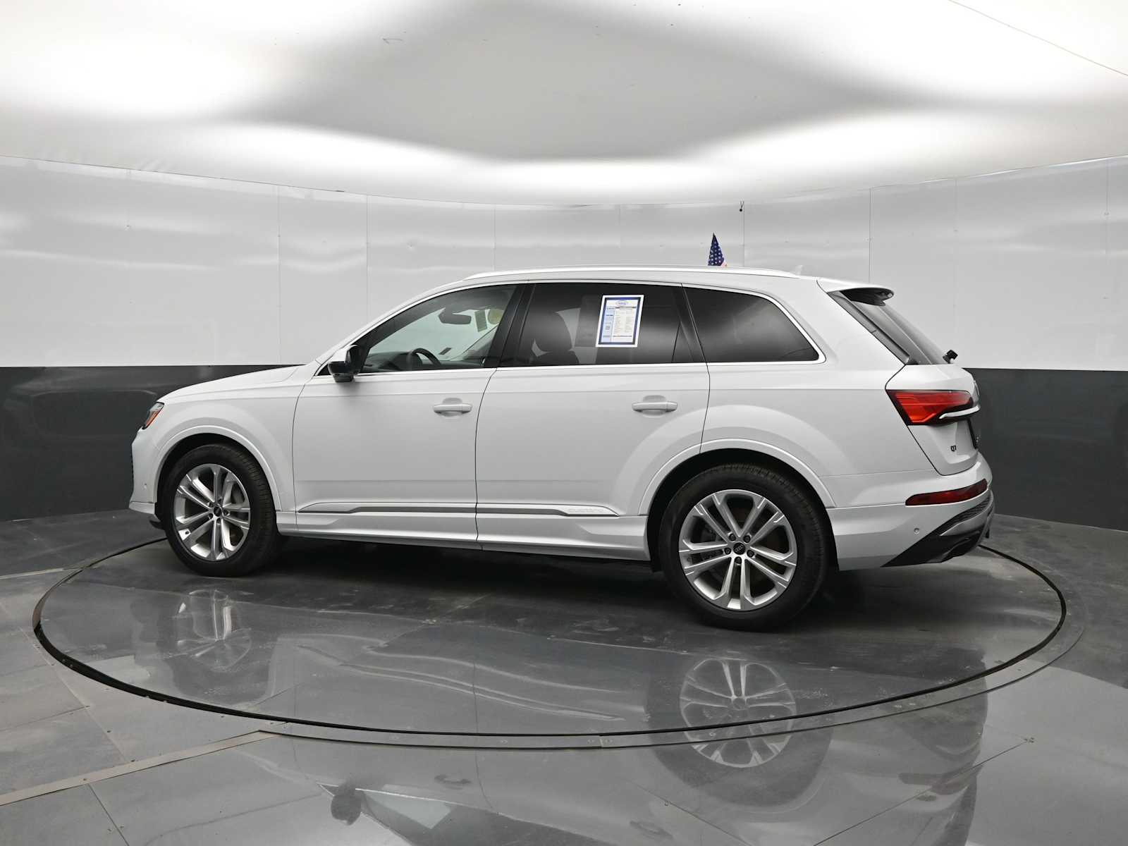2025 Audi Q7 Prestige 55 TFSI quattro Tiptronic