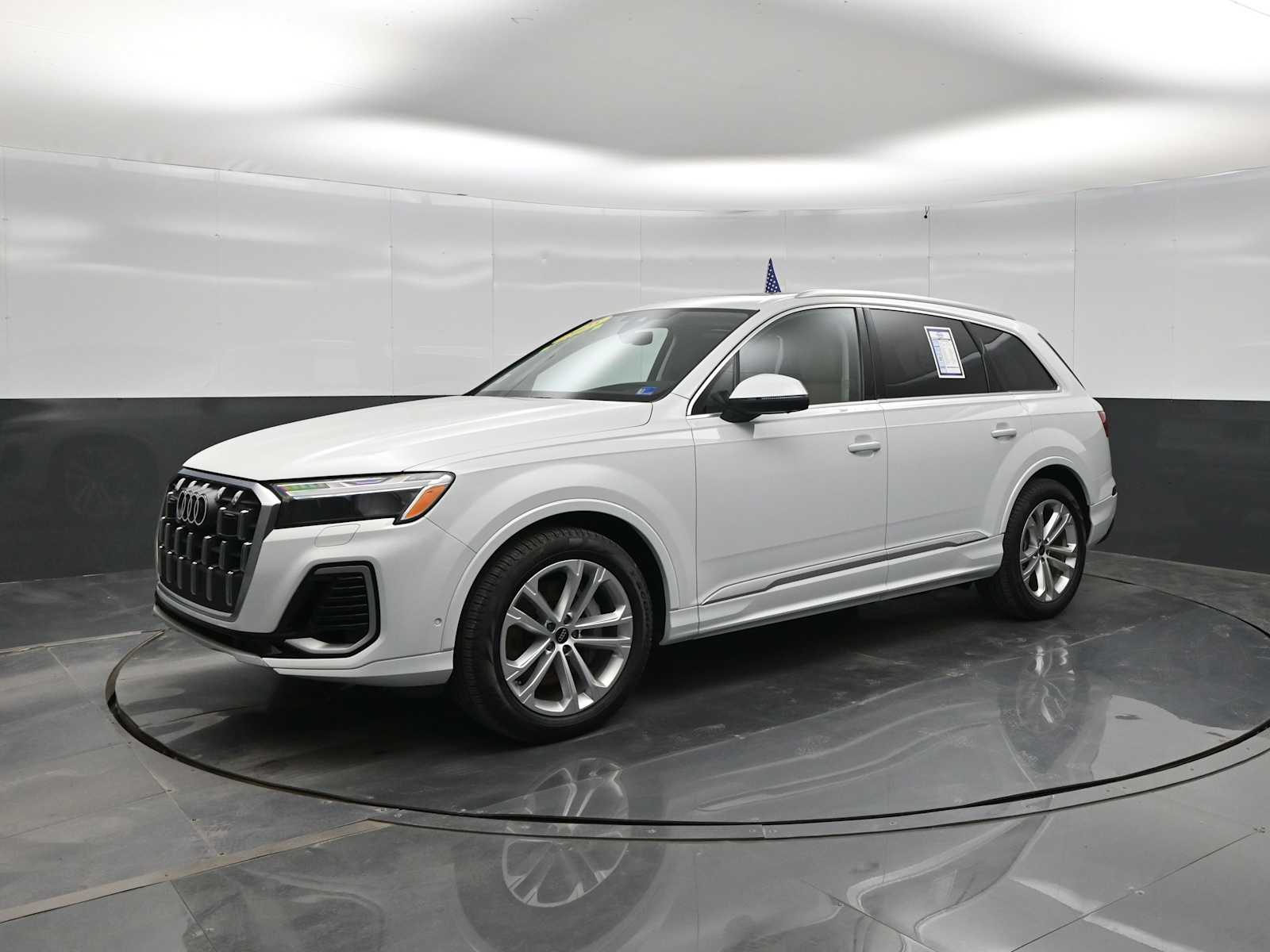 2025 Audi Q7 Prestige 55 TFSI quattro Tiptronic
