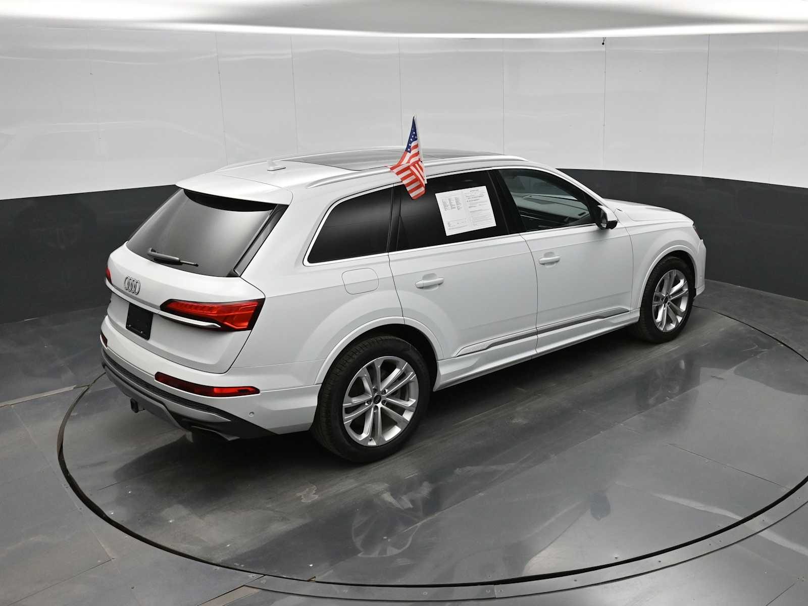 2025 Audi Q7 Prestige 55 TFSI quattro Tiptronic
