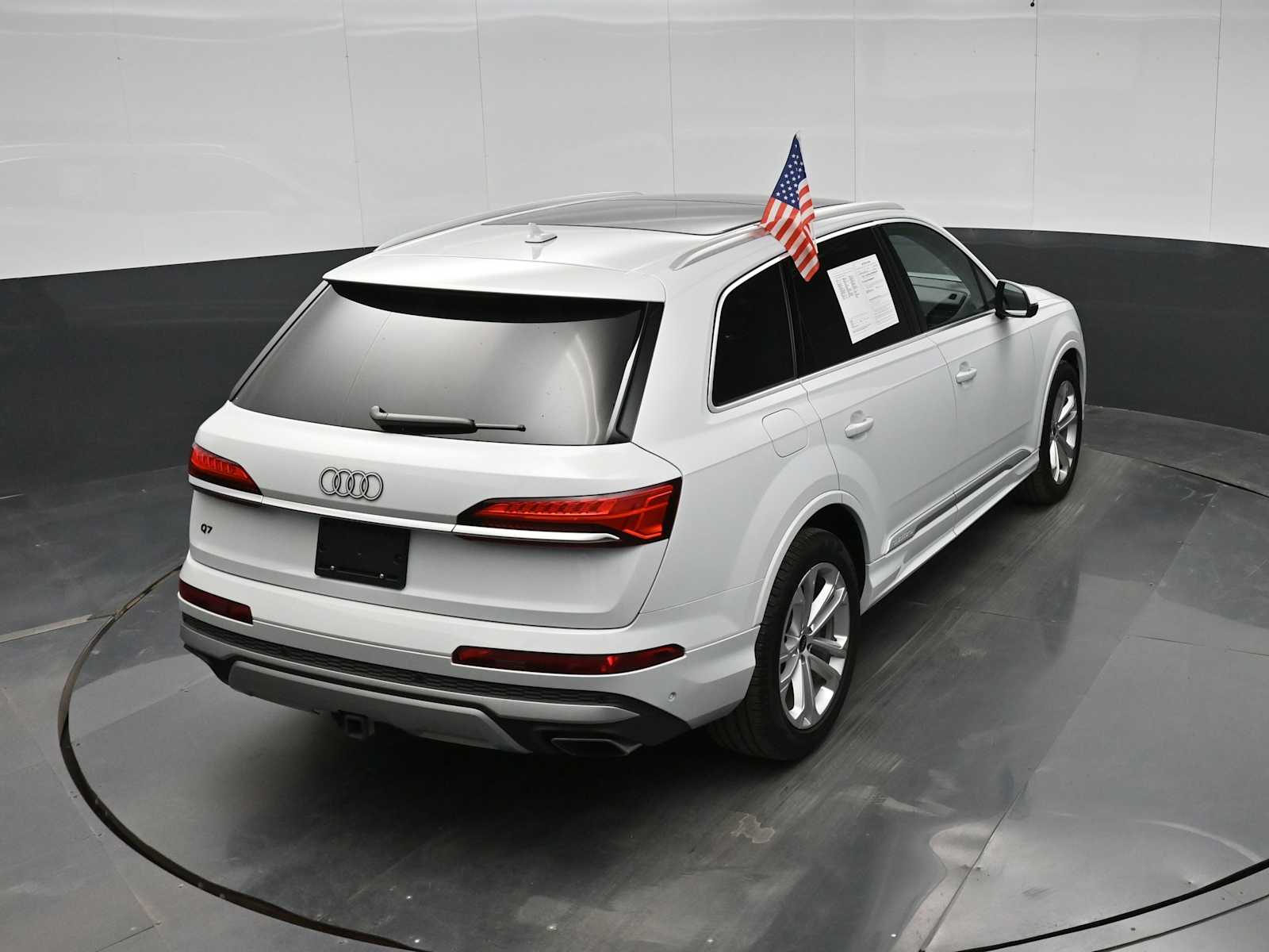 2025 Audi Q7 Prestige 55 TFSI quattro Tiptronic