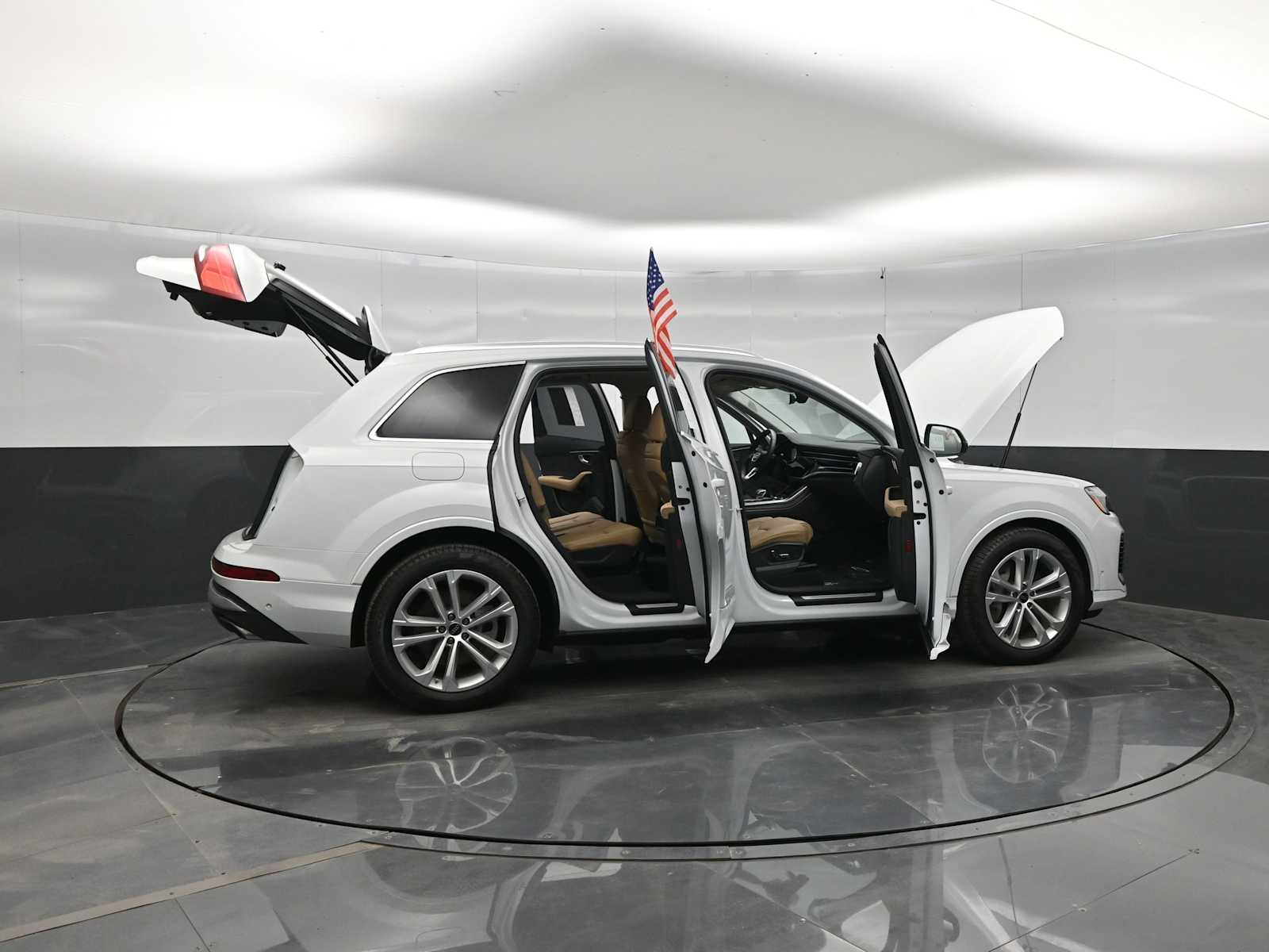 2025 Audi Q7 Prestige 55 TFSI quattro Tiptronic
