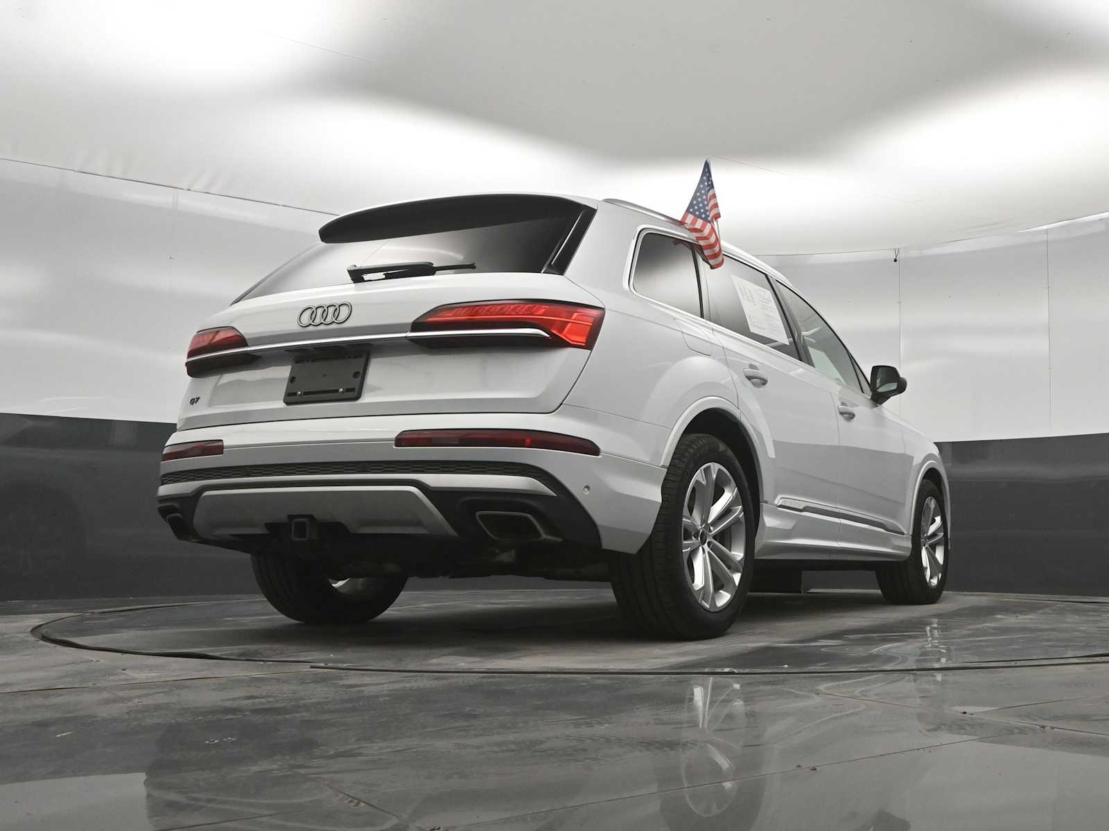 2025 Audi Q7 Prestige 55 TFSI quattro Tiptronic