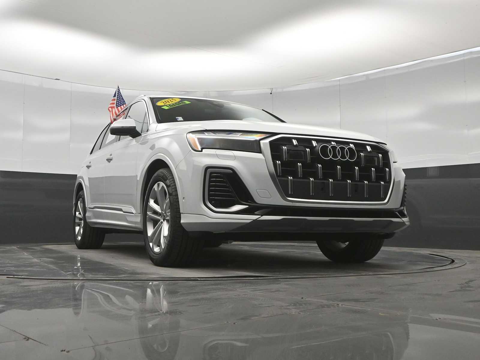 2025 Audi Q7 Prestige 55 TFSI quattro Tiptronic