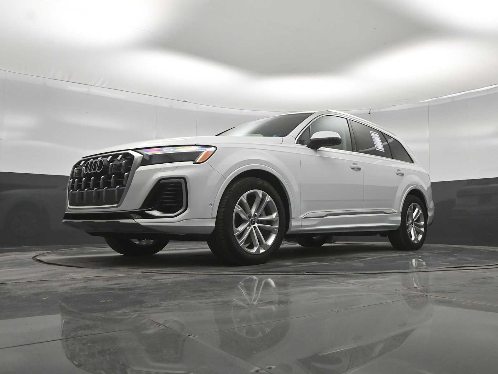 2025 Audi Q7 Prestige 55 TFSI quattro Tiptronic