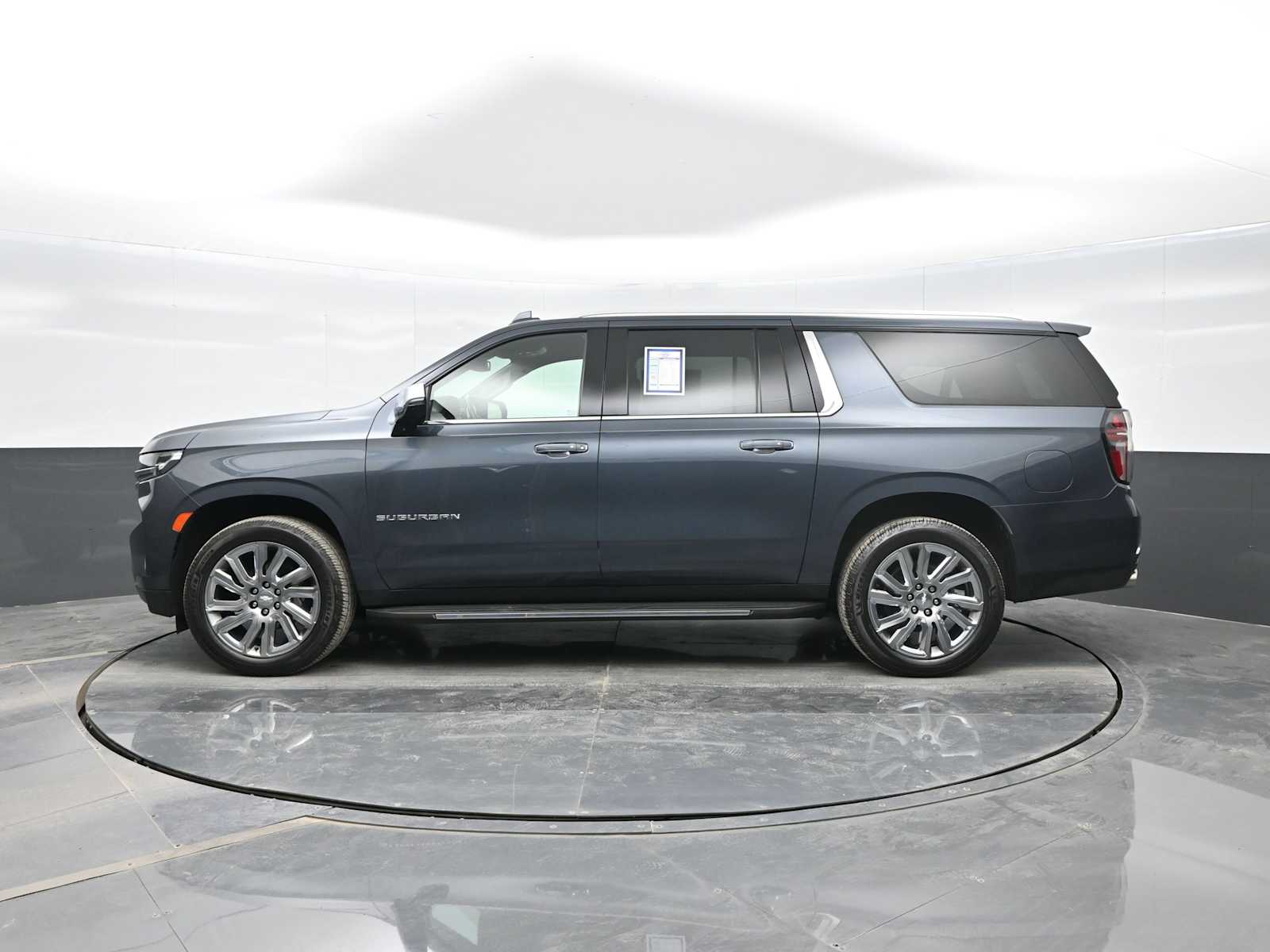 2021 Chevrolet Suburban Premier