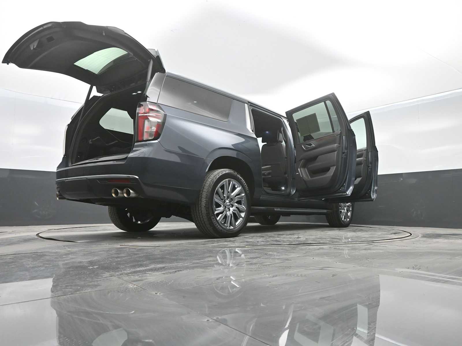 2021 Chevrolet Suburban Premier