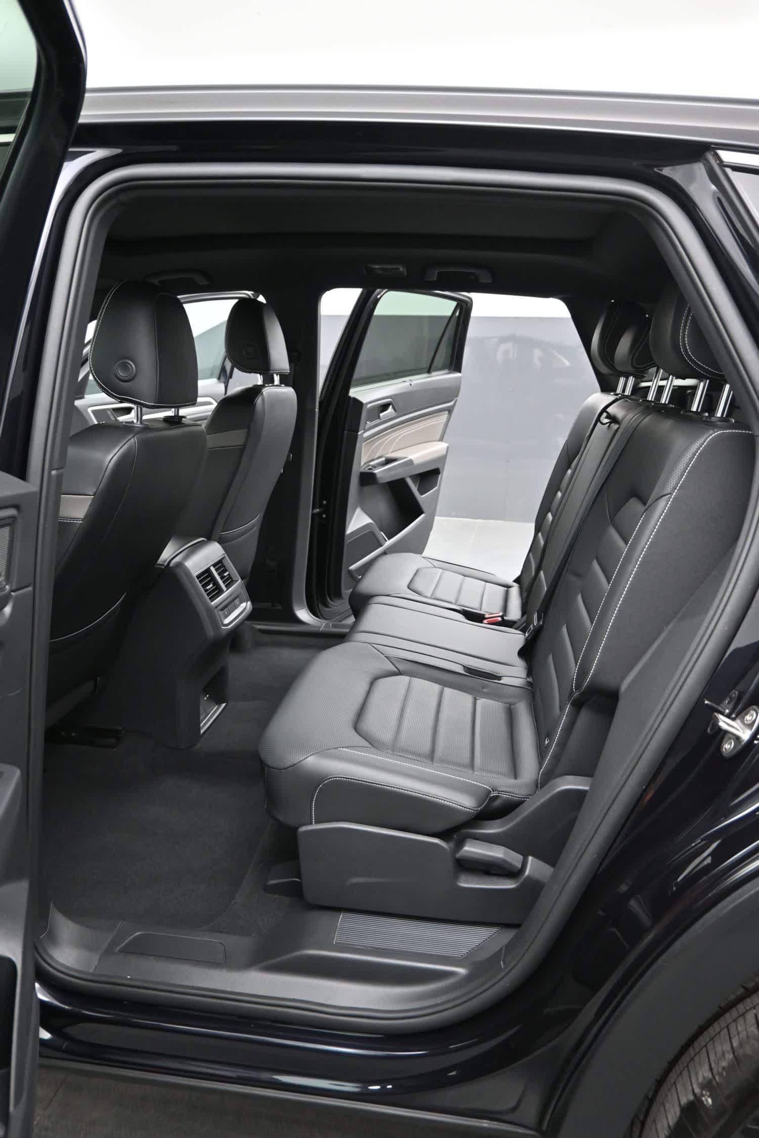 2021 Volkswagen Atlas Cross Sport 3.6L V6 SEL Premium