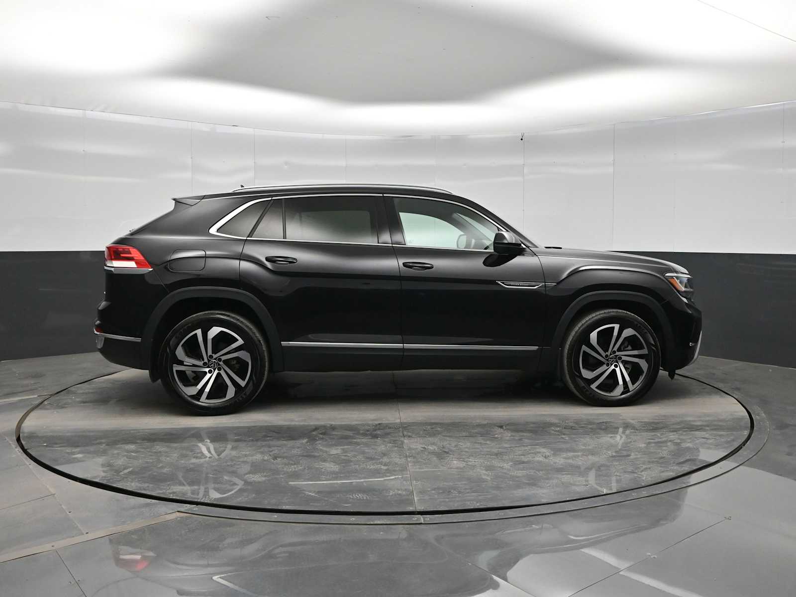 2021 Volkswagen Atlas Cross Sport 3.6L V6 SEL Premium